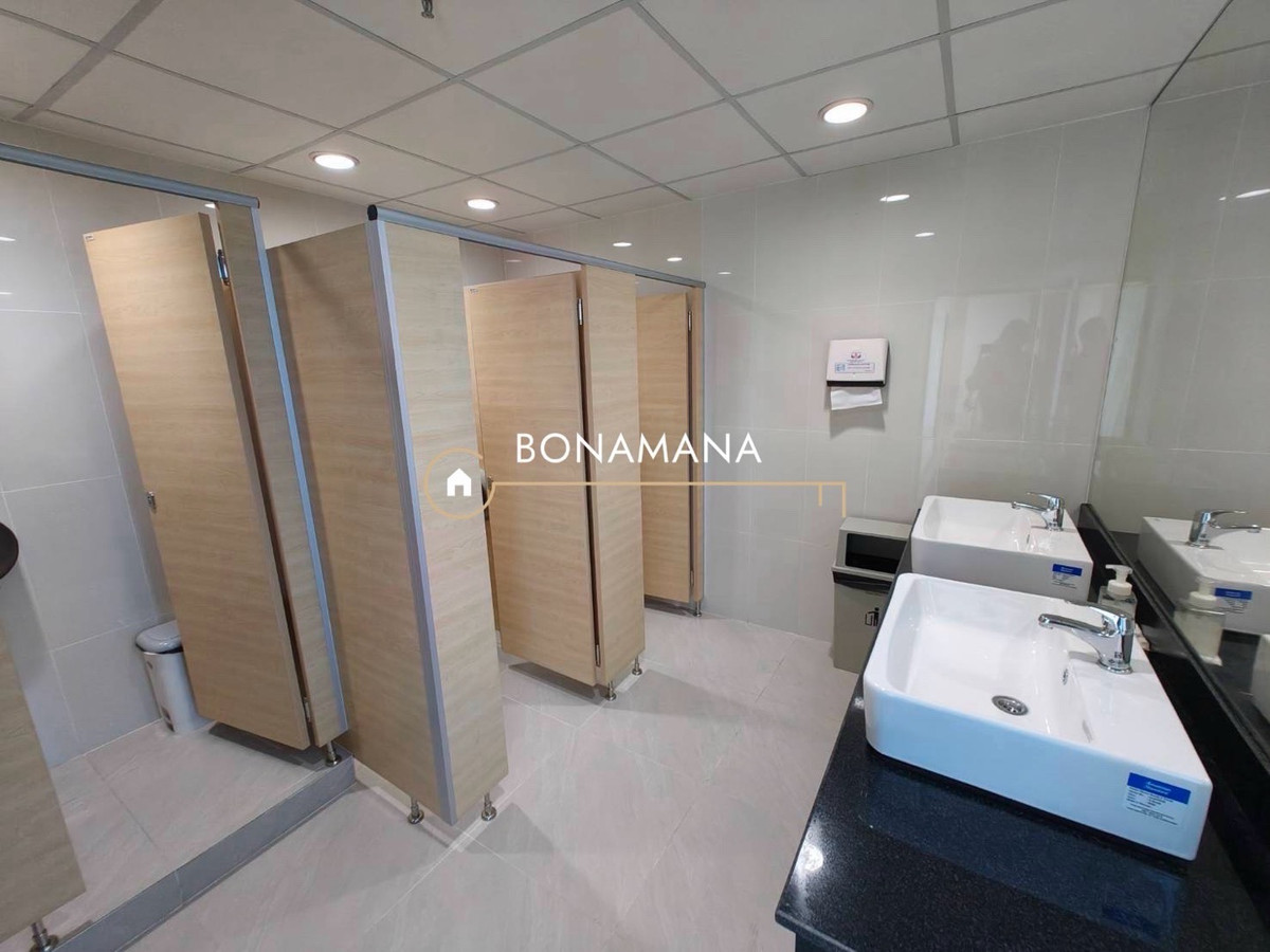 ให้เช่าสำนักงานสุขุมวิท อโศก ทองหล่อ : ให้เช่า ออฟฟิต สำนักงาน ชั้น 41 ขนาด 110.58 ตารางเมตร @ อโศก สุขุมวิท 21 กรุงเทพ | ใกล้ รถไฟฟ้า MRT สถานี สุขุมวิท ระยะทาง 550 เมตร