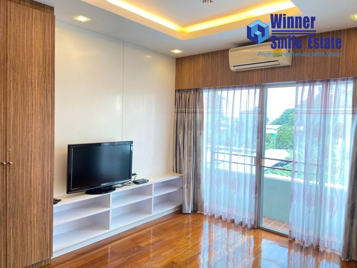 For RentTownhomePattanakan, Srinakarin : Townhome for rent, Noble Cube Pattanakran, Pattanakran Road, near Thonglor. Beautiful house, fully furnished.