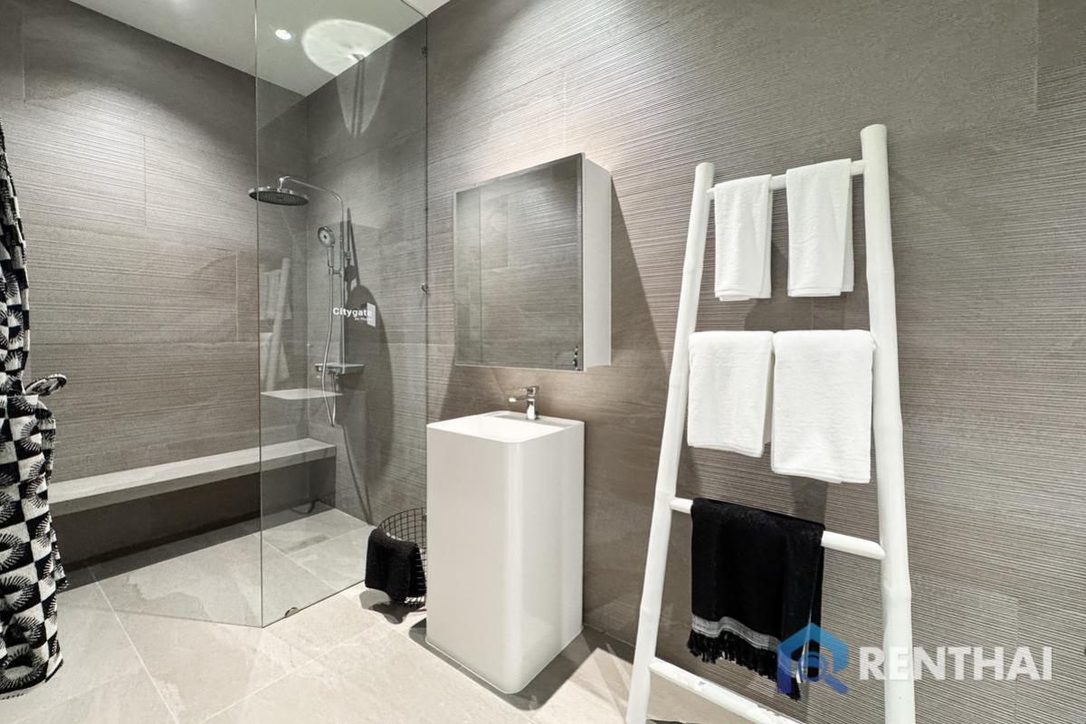 ขายคอนโดภูเก็ต : สำหรับ ขาย คอนโด 3 ห้องนอน ที่ กมลา