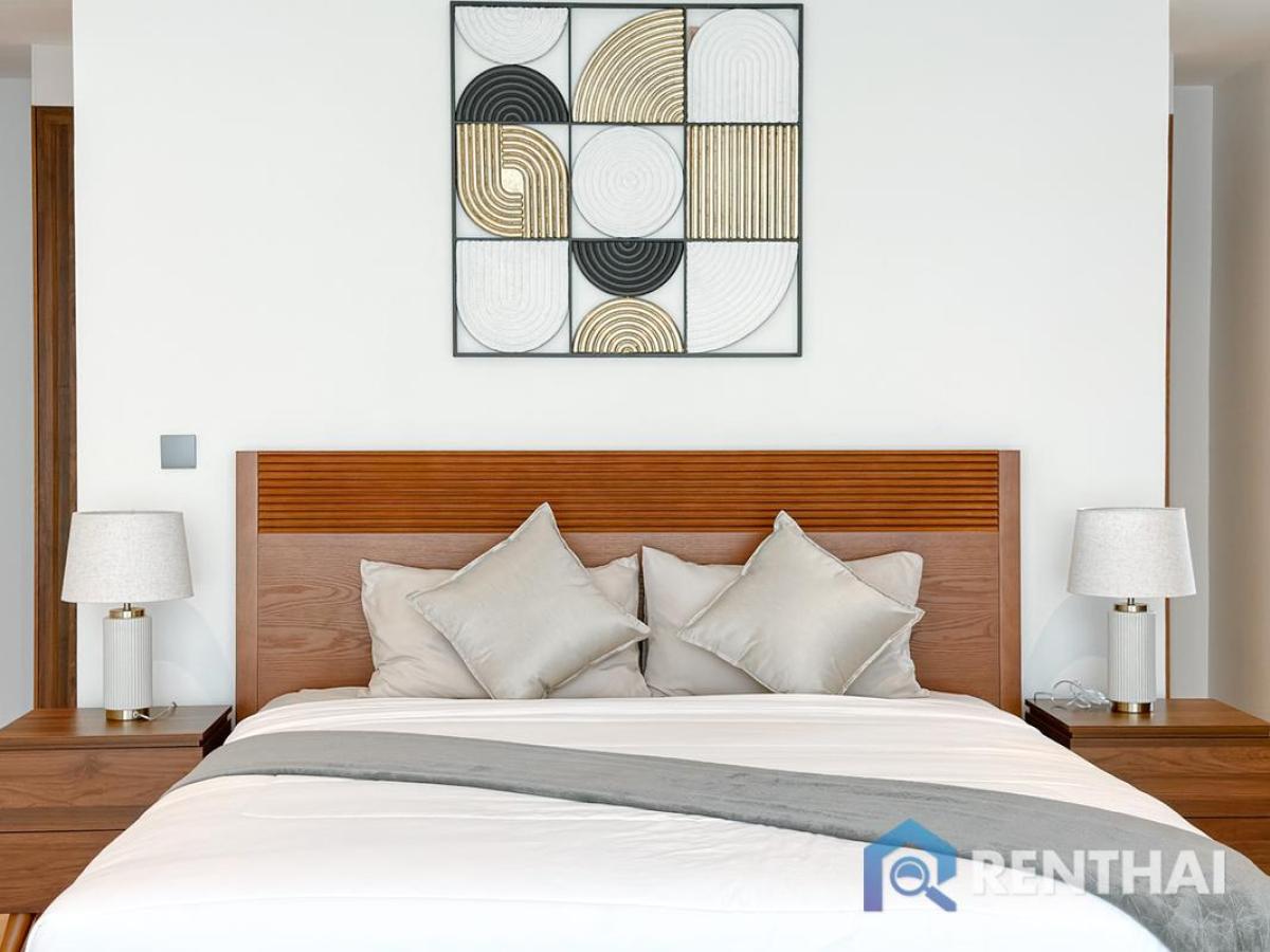 ขายบ้านภูเก็ต : สำหรับ ขาย วิลล่า  ที่ Boat Avenue Residence