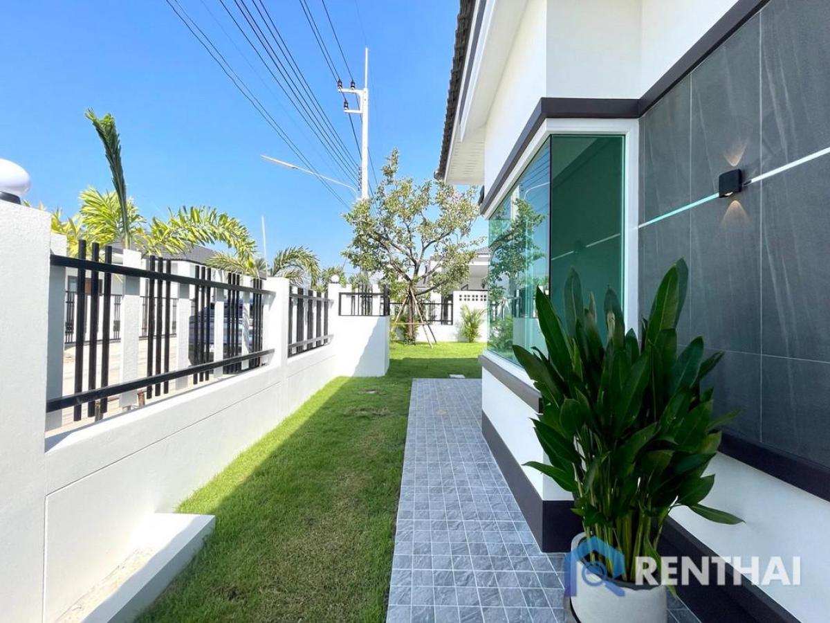 ขายบ้านพัทยา บางแสน ชลบุรี สัตหีบ : บ้านสวยบรรยากาศอบอุ่น ตกแต่งครบพร้อมเข้าอยู่