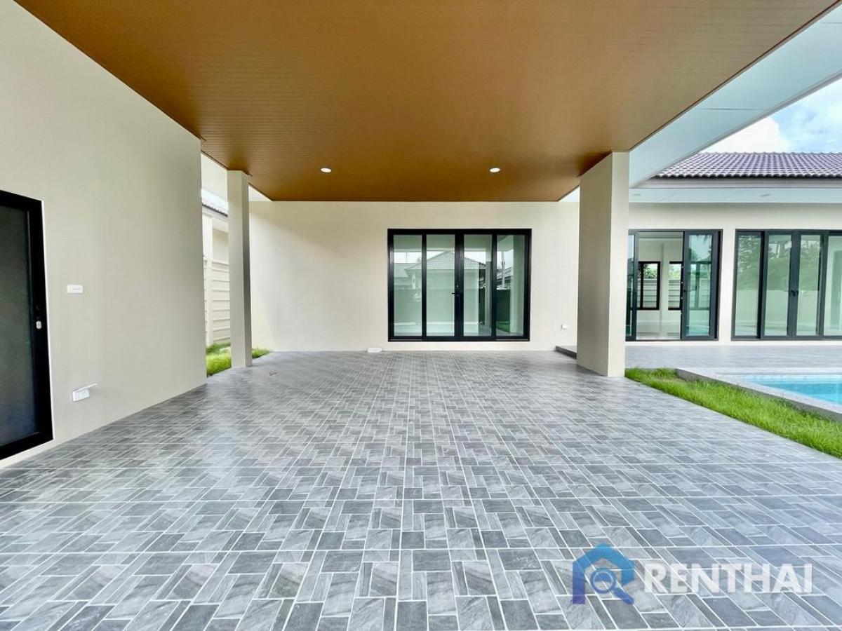 ขายบ้านพัทยา บางแสน ชลบุรี สัตหีบ : บ้านพูลวิลล่าใหม่ 3 ห้องนอน เหมาะสำหรับครอบครัว พื้นที่กว้างขวาง