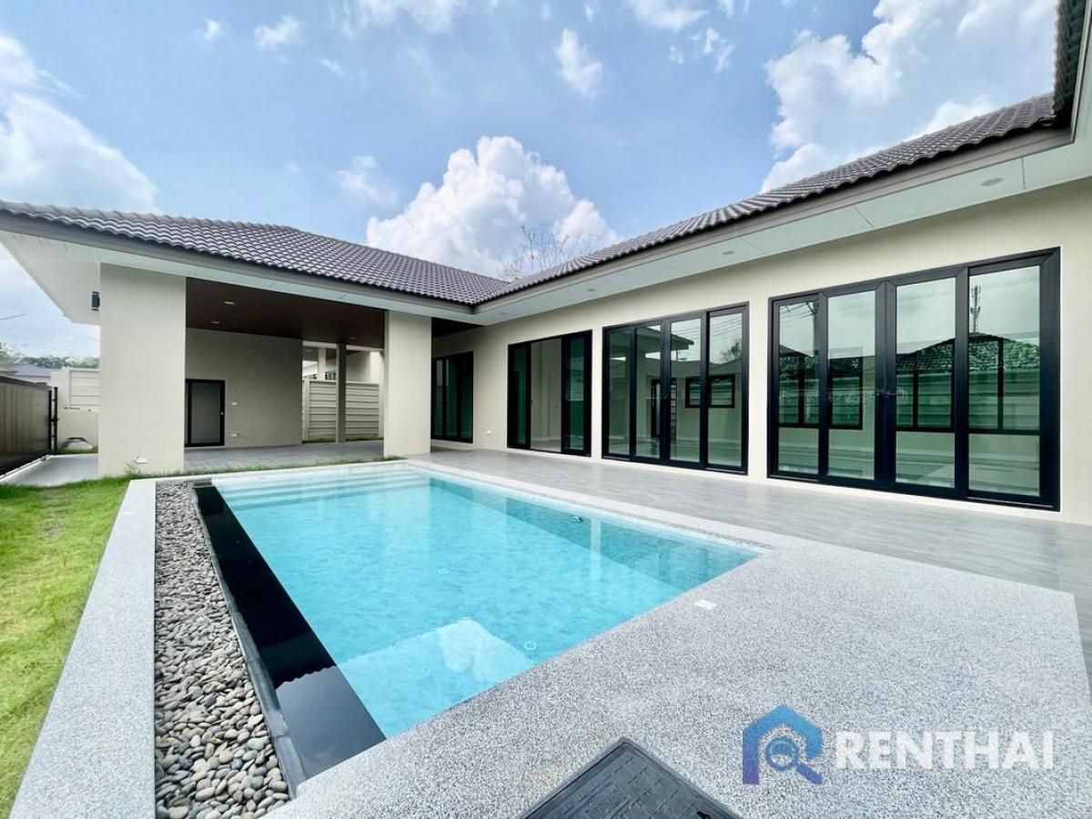 ขายบ้านพัทยา บางแสน ชลบุรี สัตหีบ : บ้านพูลวิลล่าใหม่ 3 ห้องนอน เหมาะสำหรับครอบครัว พื้นที่กว้างขวาง