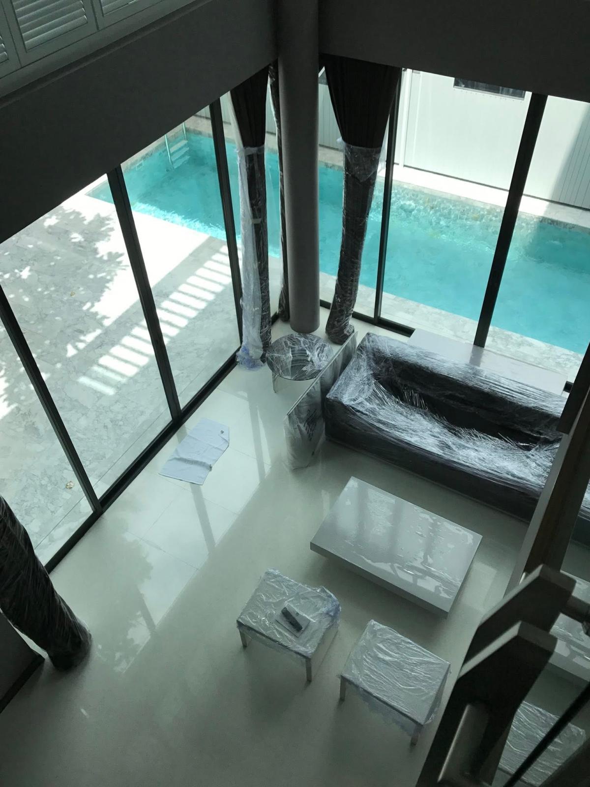 ให้เช่าบ้านพระราม 9 เพชรบุรีตัดใหม่ RCA : 03/04/2026, บ้านหรู 4 ห้องนอน ย่านพระราม 9 พร้อมพื้นที่กว้าง 500 ตรม. 
เช่าหรือซื้อได้ ในทำเลทอง ใกล้รถไฟฟ้าและห้างสรรพสินค้า 0642748883