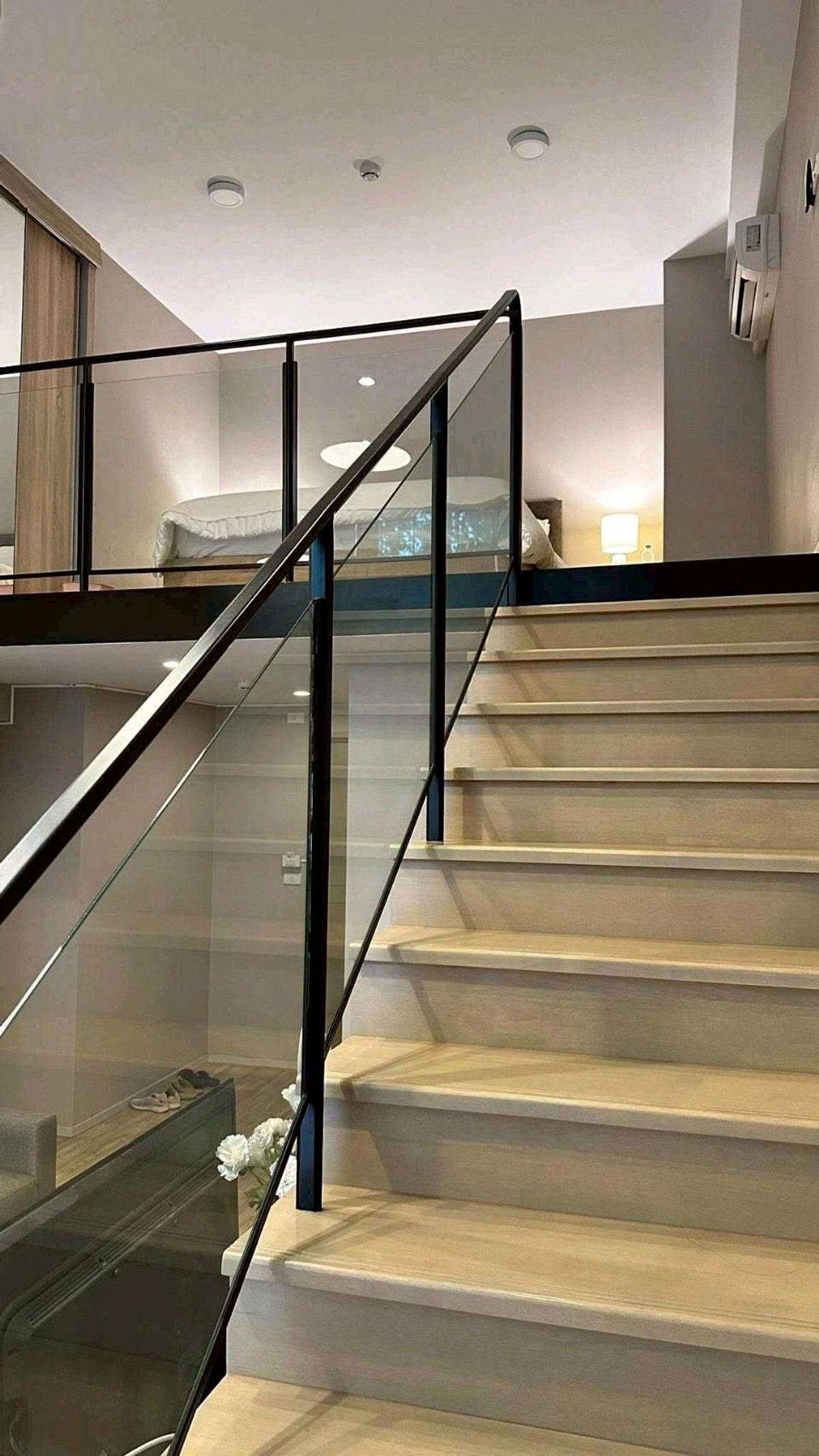 ให้เช่าคอนโดสาทร นราธิวาส : #E100🎉160369 ให้เช่าคอนโด Blossom Condo Sathon-Charoen Rat