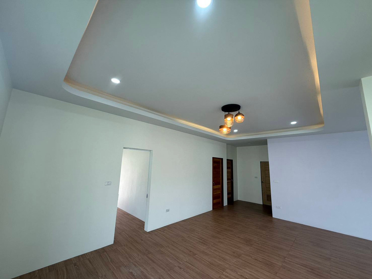 For SaleHousePattaya, Bangsaen, Chonburi : Single house with land Phet Kanchana Village / 3 Bedrooms (FOR SALE), House with Land Phet Kanchana Village / 3 Bedrooms (FOR SALE) BEWN123