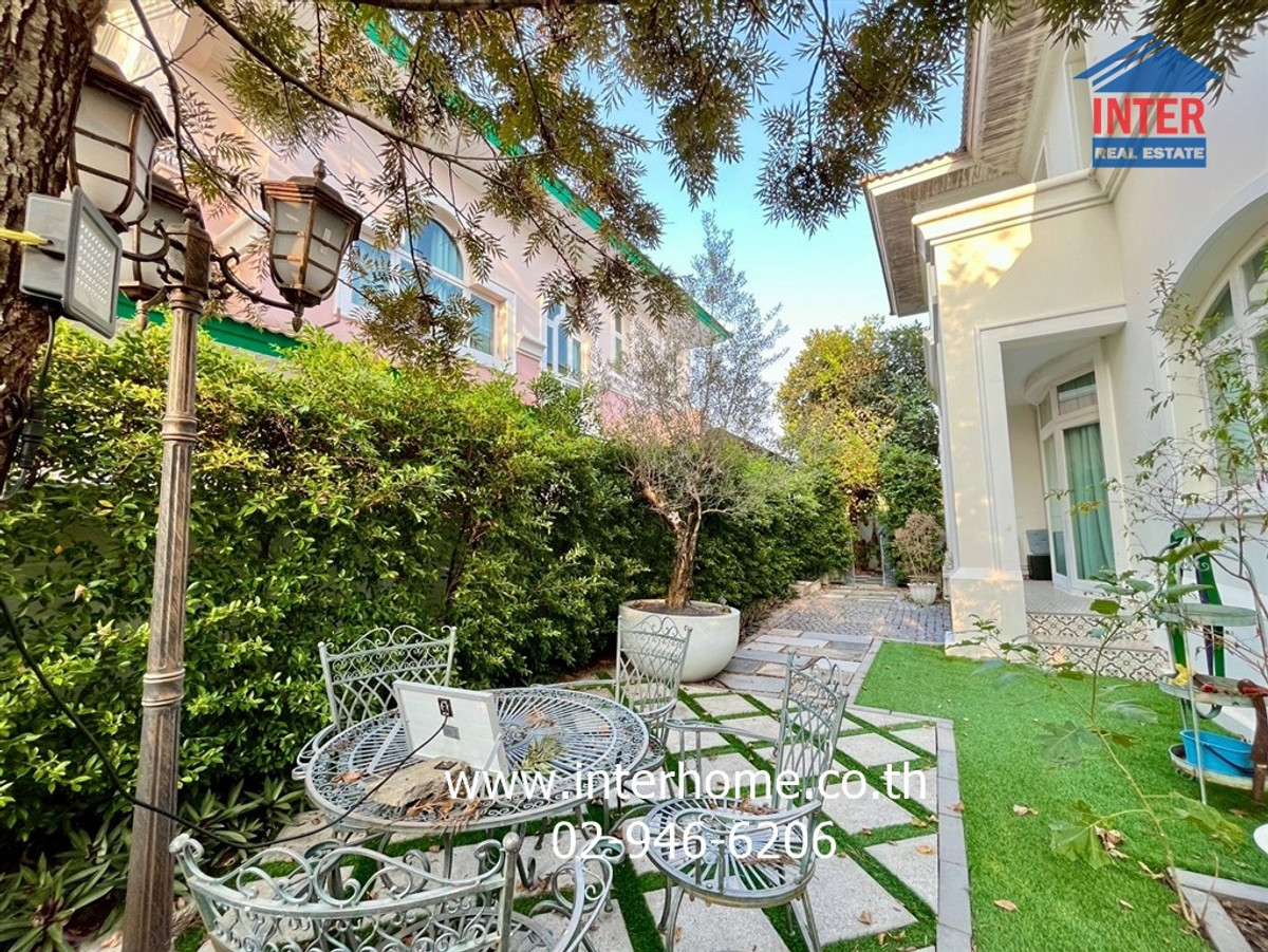 For SaleHousePhutthamonthon, Salaya : 2-story detached house, 100 sq m, Pathomporn Grand Home Village, Phutthamonthon Sai 3, Phran Nok-Phutthamonthon Road. Phutthamonthon Sai 3 Road, Bang Khae District, Bangkok