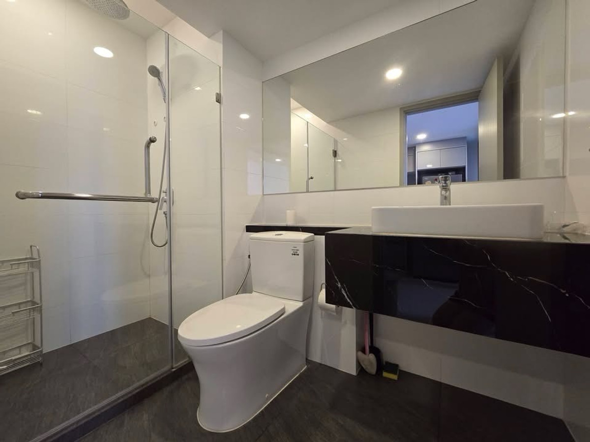 For RentCondoRamkhamhaeng, Hua Mak : 🏢✨ For sale/rent Knightsbridge Space Ratchayothin
🚆 Next to BTS Phahonyothin 24, just a few steps from the station, very good location in the heart of Ratchayothin.

💰 Rental price 25,000 baht / month