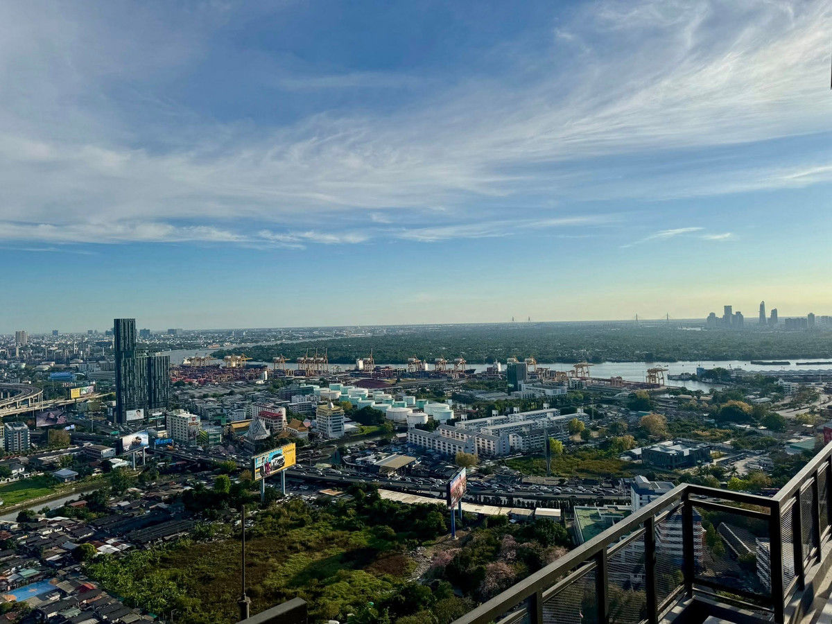 For RentCondoKhlongtoei, Kluaynamthai : Condo for rent Aspire Sukhumvit - Rama 4 fully furnished. Ready to move in!