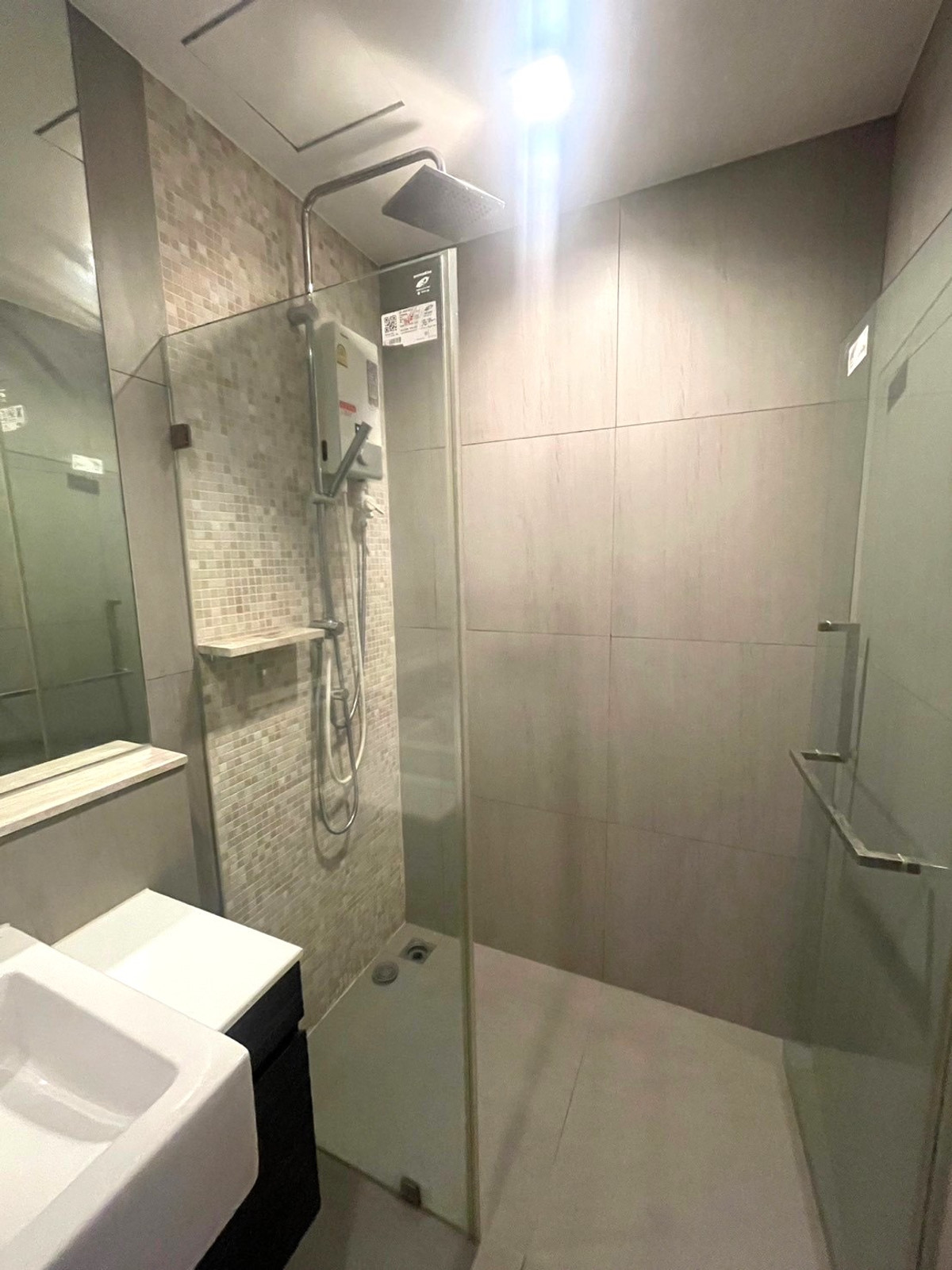 ให้เช่าคอนโดรัตนาธิเบศร์ สนามบินน้ำ พระนั่งเกล้า : ให้เช่า คอนโด เดอะ โพลิแทน รีฟ ใกล้รถไฟฟ้า พระนั่งเกล้า 