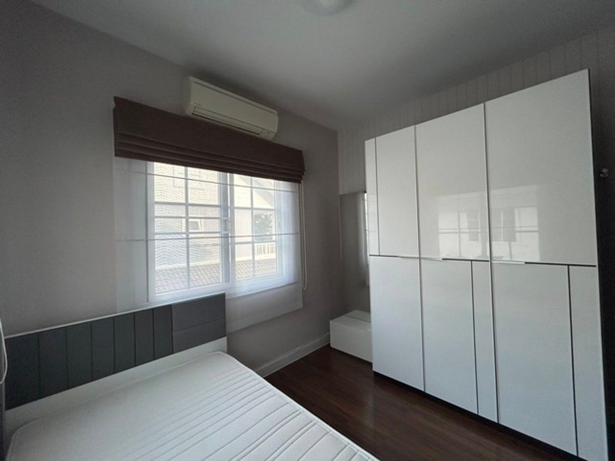 ให้เช่าบ้านนวมินทร์ รามอินทรา : HR3317ให้เช่าบ้านเดี่ยวหรู พร้อมอยู่ บุราสิริ ปัญญาอินทรา เฟอร์นิเจอร์ครบจัดเต็ม บรรยากาศรีสอร์ท วิวยุโรป หิ้วกระเป๋าเข้าอยู่ได้เลย