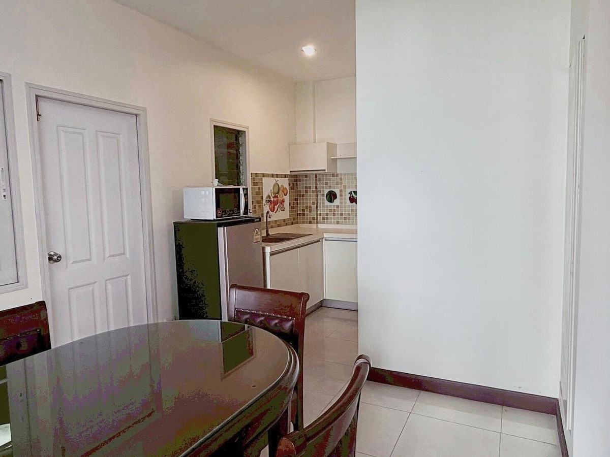 For RentTownhomeThaphra, Talat Phlu, Wutthakat : HR3319 Townhome for rent, Project: Urban Sathorn, corner house, wide area, connected to Sathorn only 10 minutes, near BTS Bang Wa.