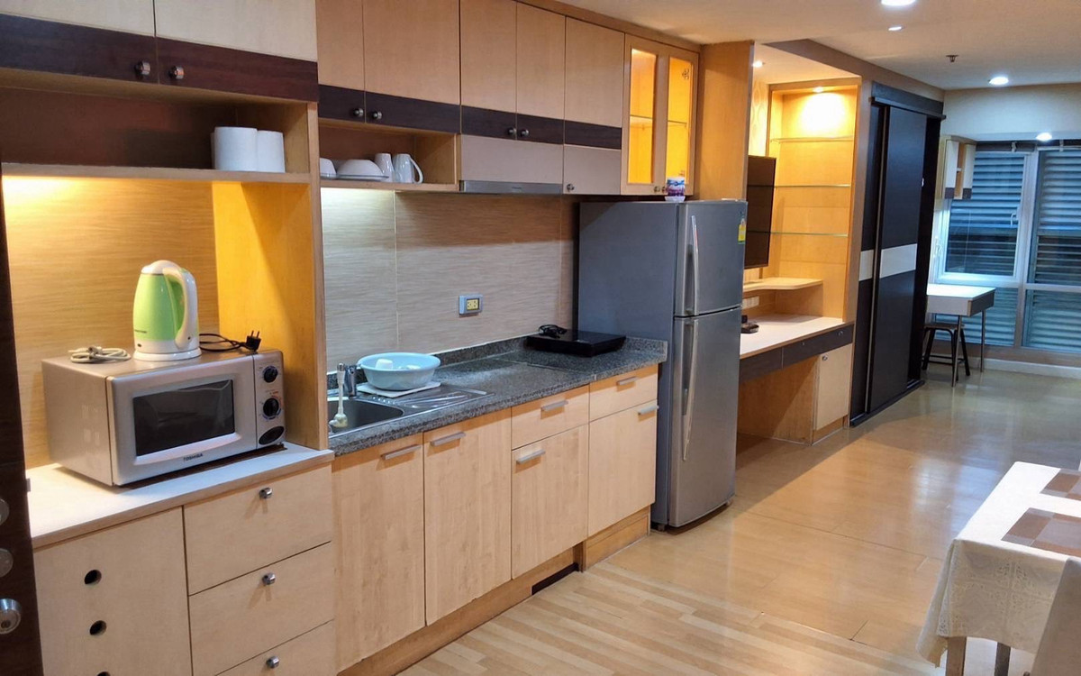 For RentCondoNana, North Nana,Sukhumvit13, Soi Nana : For rent: The Trendy Condo ☎️ 0912322009