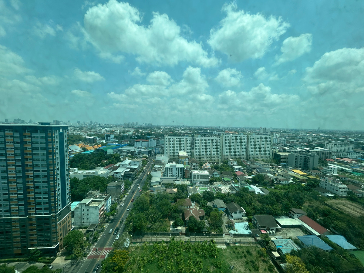 For SaleCondoOnnut, Udomsuk : Condo for sale Artemis Sukhumvit 77, size 2 bedrooms, 45 square meters, high floor, price includes transfer fee.