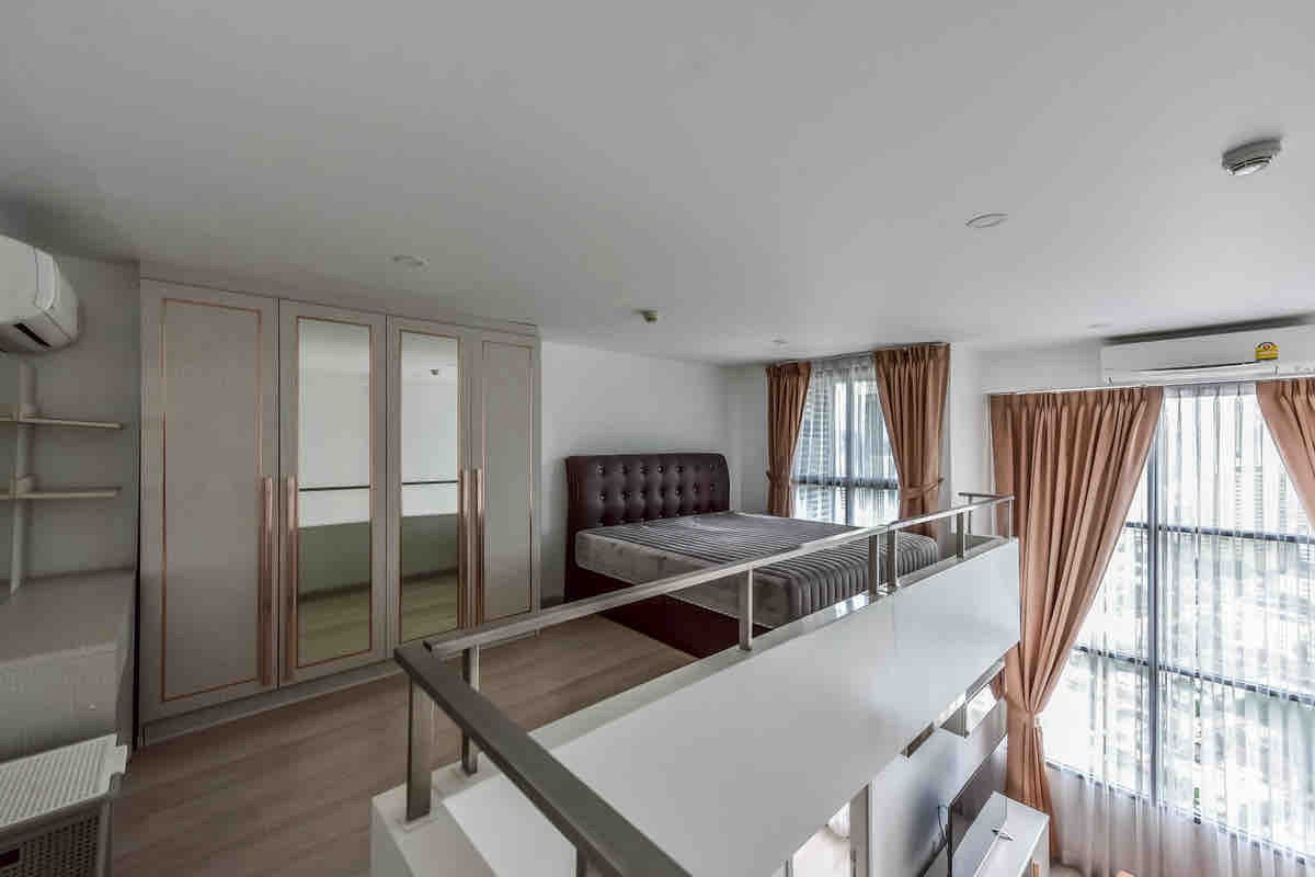 For RentCondoSathorn, Narathiwat : Rent a KnightsBridge Prime Sathorn condo with 2 bedrooms near BTS Chong NonsiArea 44 sq.m. with complete amenities, only 32,000 THB/month!