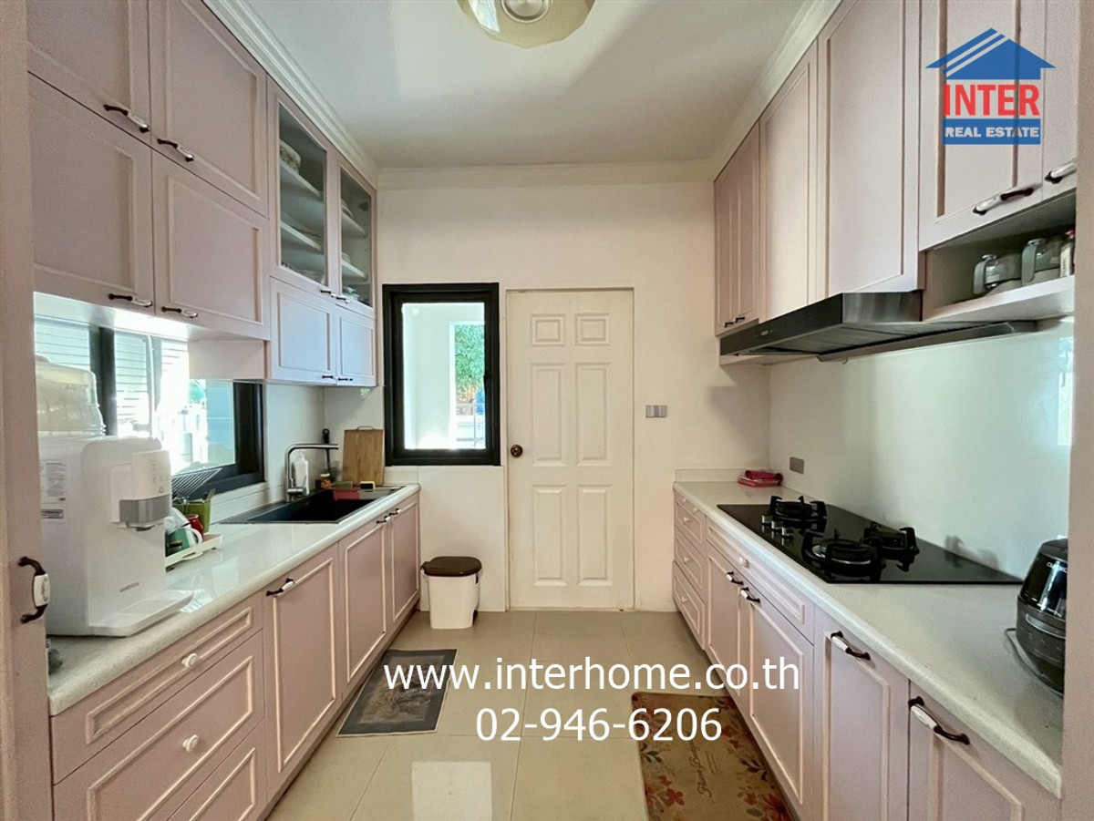 For SaleHousePhutthamonthon, Salaya : 2-story detached house, 100 sq m, Pathomporn Grand Home Village, Phutthamonthon Sai 3, Phran Nok-Phutthamonthon Road. Phutthamonthon Sai 3 Road, Bang Khae District, Bangkok