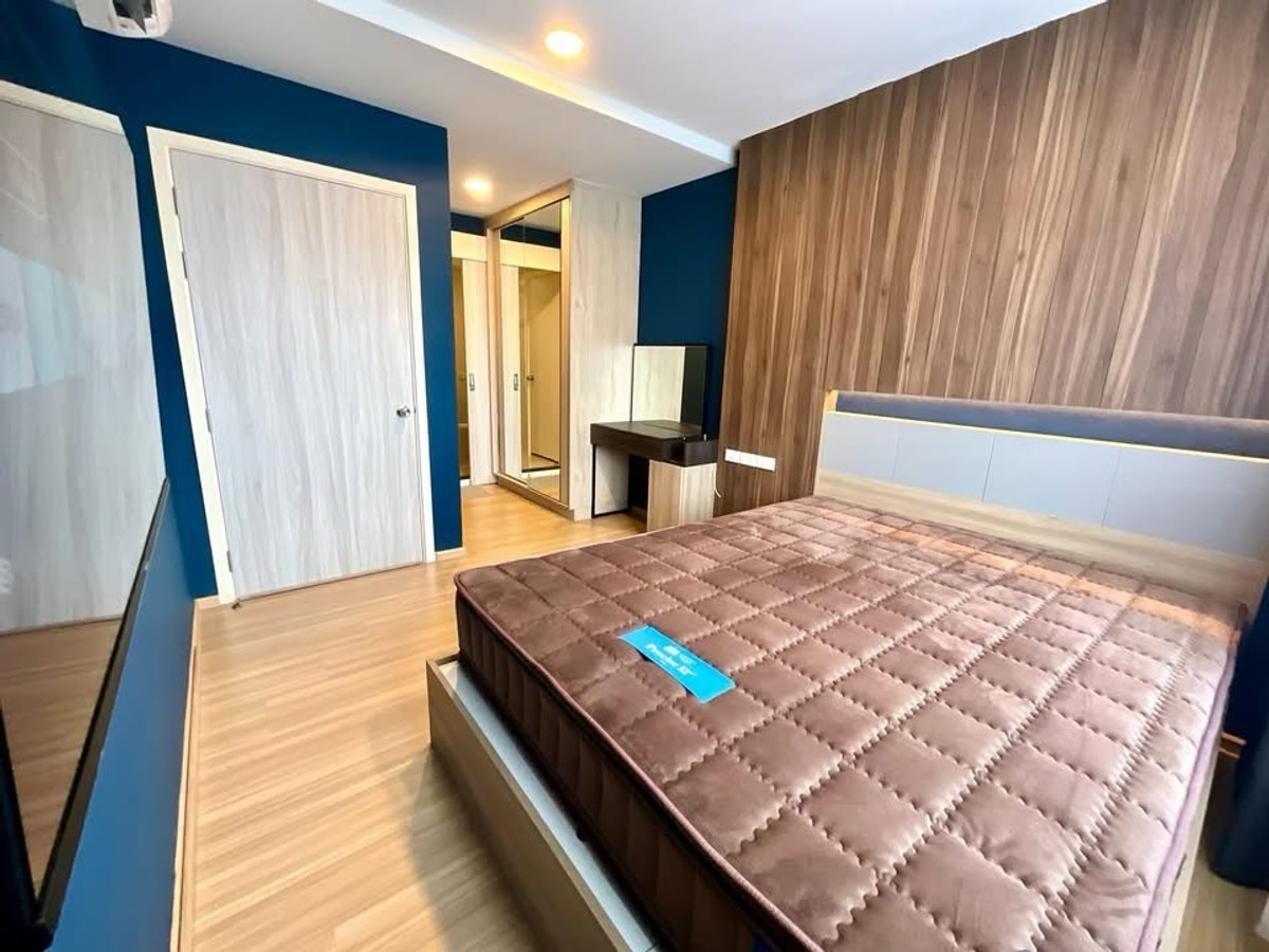 ให้เช่าคอนโดแจ้งวัฒนะ เมืองทอง : 🏢✨ ให้เช่า Chewathai Hallmark Ladprao – Chokchai 4 (Phase 1)
🔥 ห้องใหญ่ 40 ตร.ม. ครัวปิด ห้องมุม โปร่งมาก พร้อมเข้าอยู่ 🔥

💰 ค่าเช่า 18,000 บาท / เดือน (รวมค่าส่วนกลาง)
📦 ห้องพร้อมเข้าอยู่