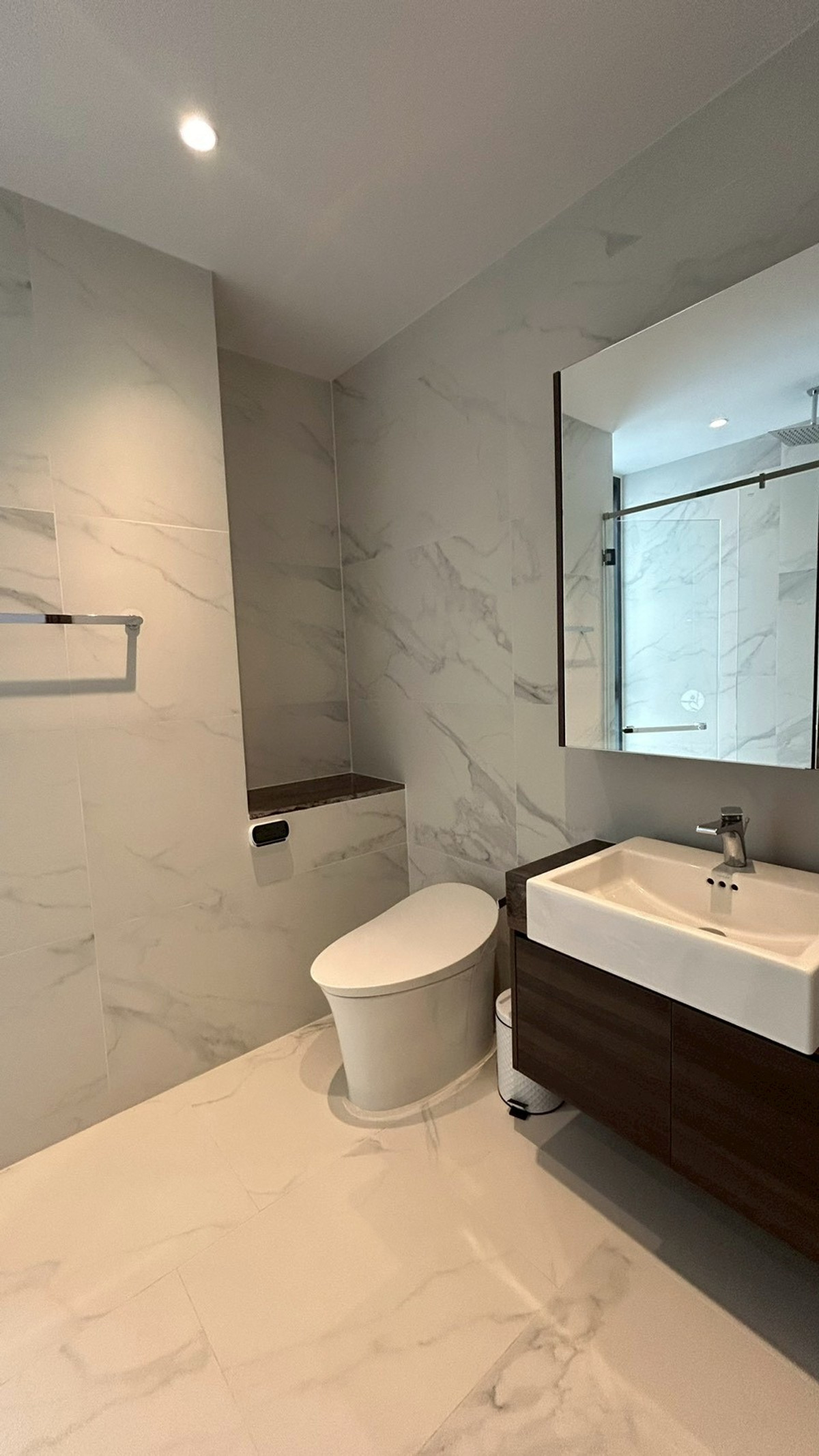 ให้เช่าคอนโดสาทร นราธิวาส : ✨ Supalai Icon Sathron - 3 Bedroom for Rent (ให้เช่า) / HBH-ST-239