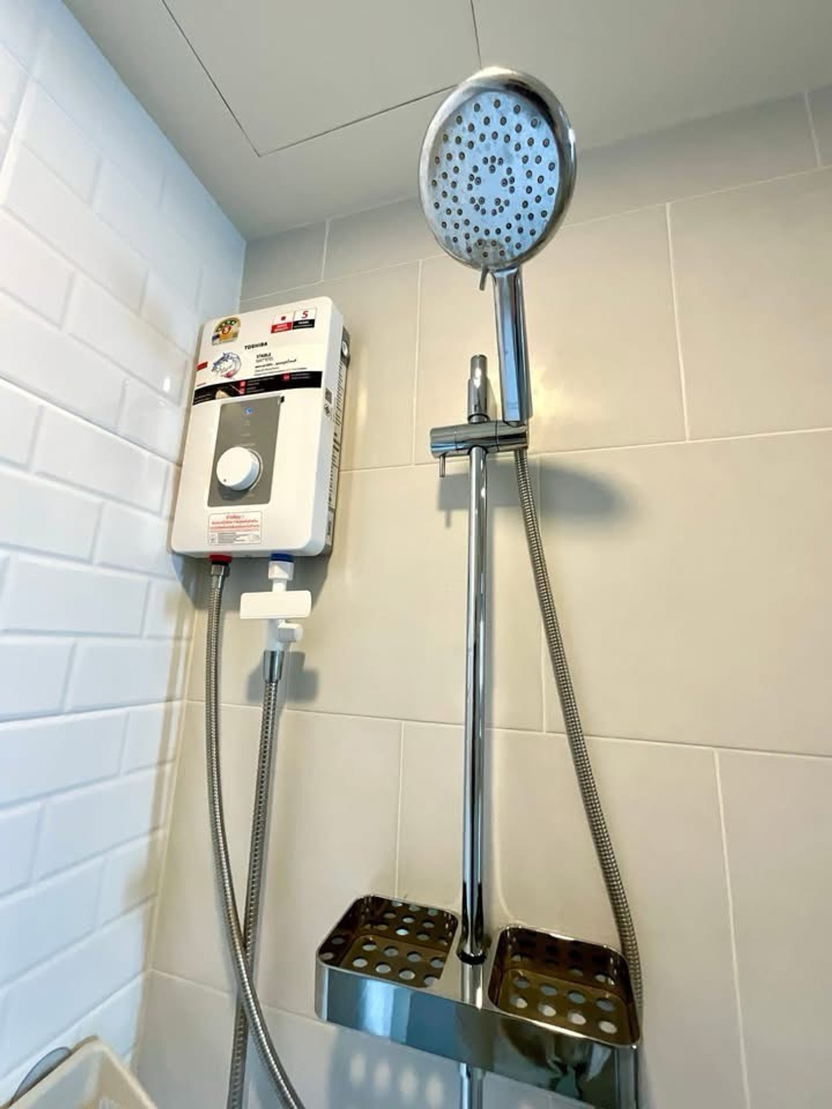 ให้เช่าคอนโดแจ้งวัฒนะ เมืองทอง : 🏢✨ ให้เช่า Chewathai Hallmark Ladprao – Chokchai 4 (Phase 1)
🔥 ห้องใหญ่ 40 ตร.ม. ครัวปิด ห้องมุม โปร่งมาก พร้อมเข้าอยู่ 🔥

💰 ค่าเช่า 18,000 บาท / เดือน (รวมค่าส่วนกลาง)
📦 ห้องพร้อมเข้าอยู่