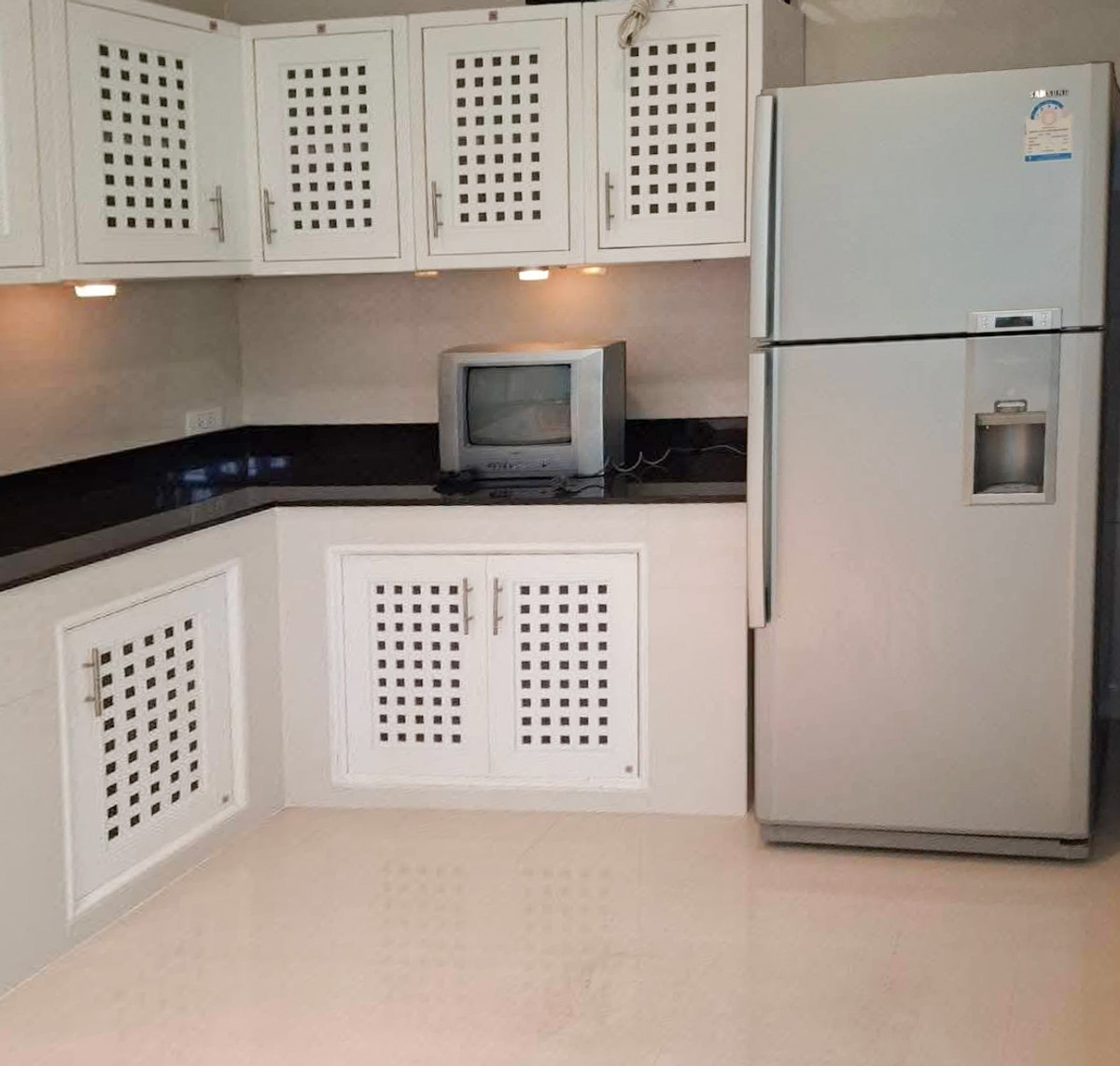 ให้เช่าบ้านรามคำแหง หัวหมาก : บ้านเดี่ยว พื้นที่ 100 ตร.ว. เฟอร์ครบ พร้อมเข้าอยู่ทันที ติดรถไฟฟ้าสายสีส้ม ใกล้ Community สัมมากร ทางด่วนมอเตอร์เวย์ 🚗