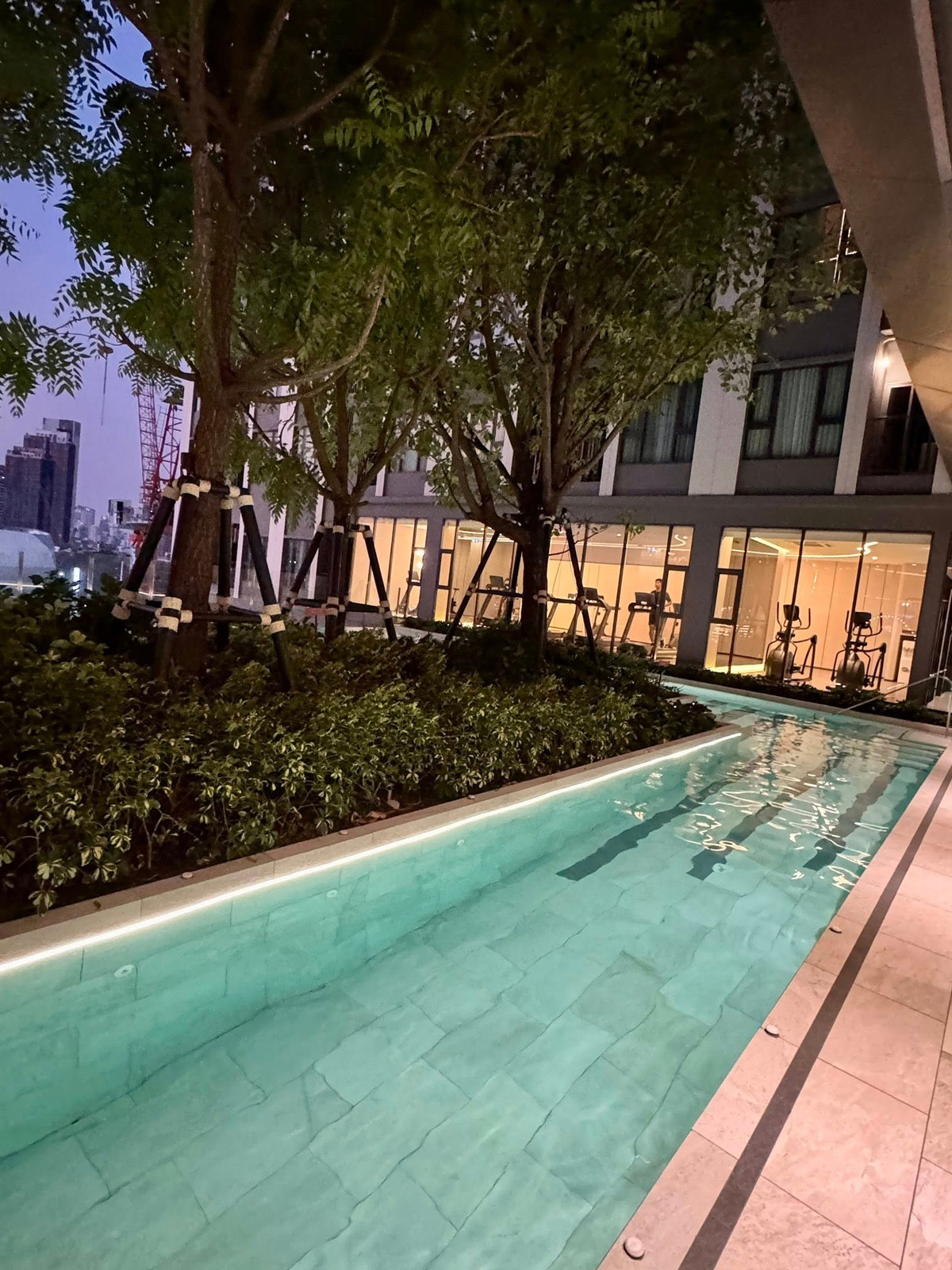 For RentCondoKhlongtoei, Kluaynamthai : Condo for rent Aspire Sukhumvit - Rama 4 fully furnished. Ready to move in!