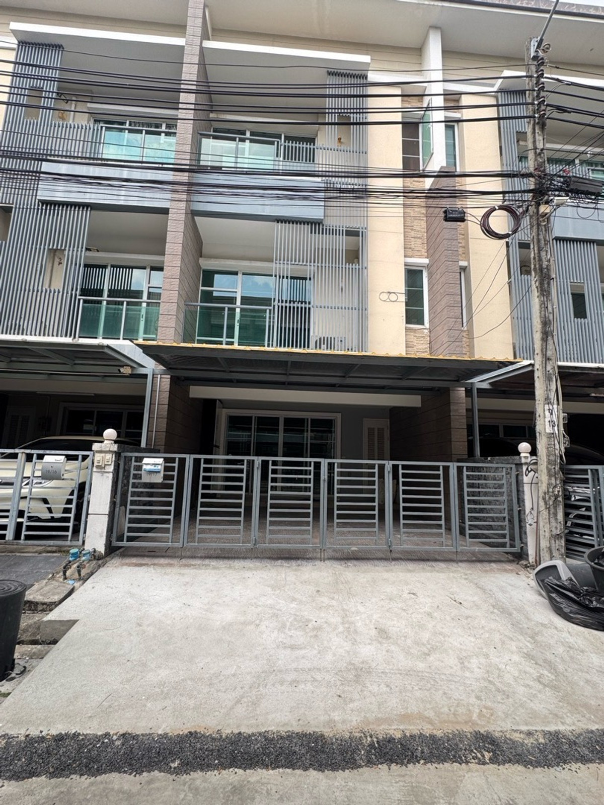 ให้เช่าทาวน์โฮมเลียบทางด่วนรามอินทรา : 💚Town plus x โยธินพัฒนา7 ถ. ประดิษฐ์มนูธรรม เฟอร์นิเจอร์ + เครื่องใช้ครบใกล้CDC เซ็นทรัลอีสวิลล์ ทางด่วนเอกมัย-รามอินทรา 💚