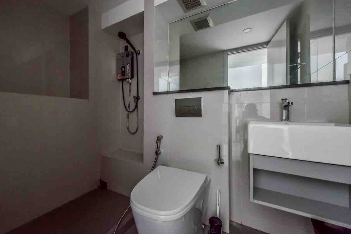 For RentCondoSathorn, Narathiwat : Rent a KnightsBridge Prime Sathorn condo with 2 bedrooms near BTS Chong NonsiArea 44 sq.m. with complete amenities, only 32,000 THB/month!