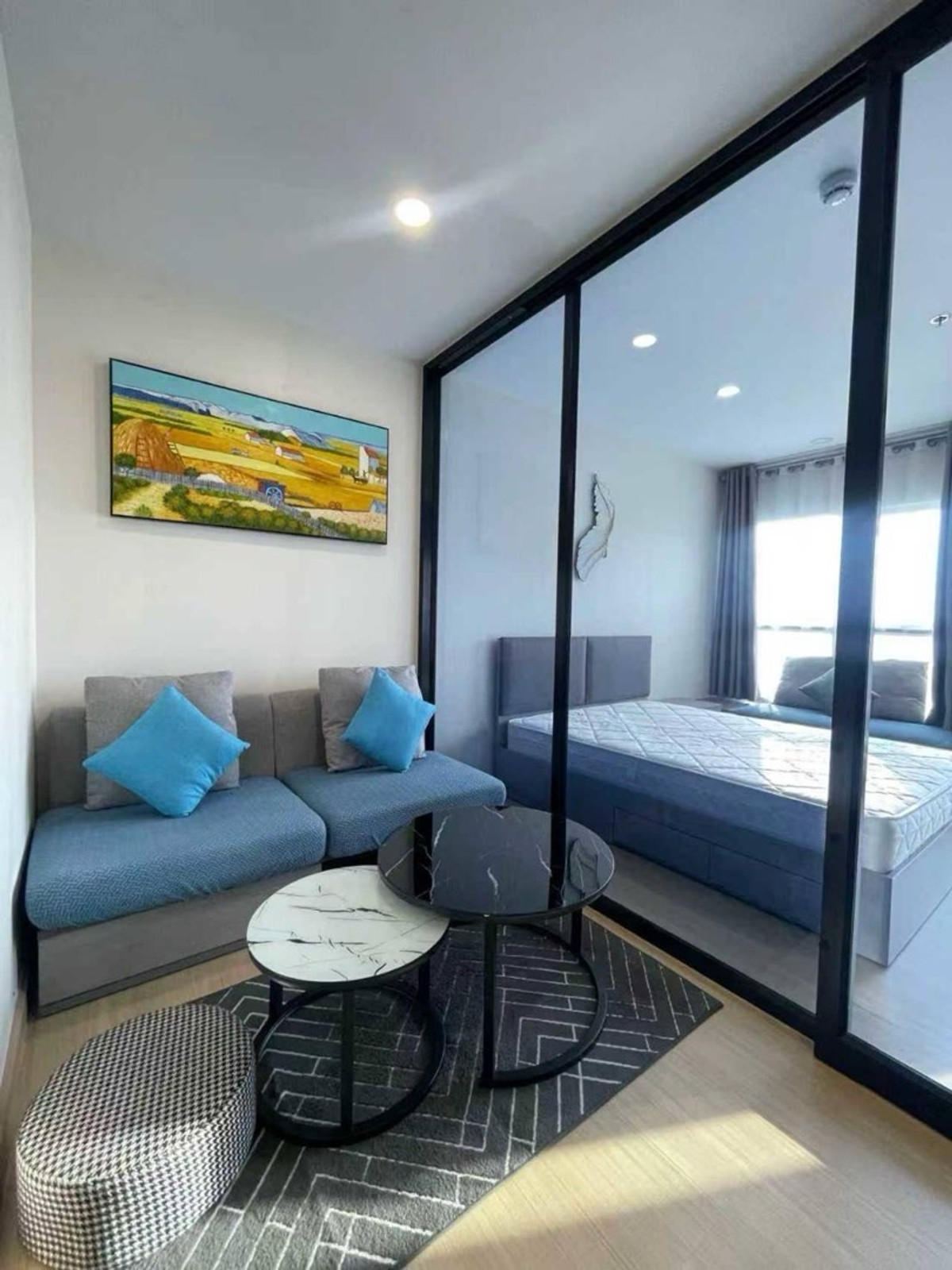 For RentCondoRamkhamhaeng, Hua Mak : Rent 12,000 baht / month (negotiable)