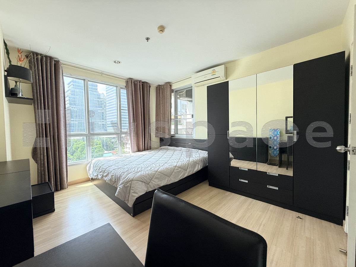 For RentCondoSathorn, Narathiwat : ▚ LH162ツ For Rent: Life@Sathorn 10 1BR 41sqm. 18K🏙️✨ Freshly Cleaned, Fully Furnished, Ready to View, Best Value!