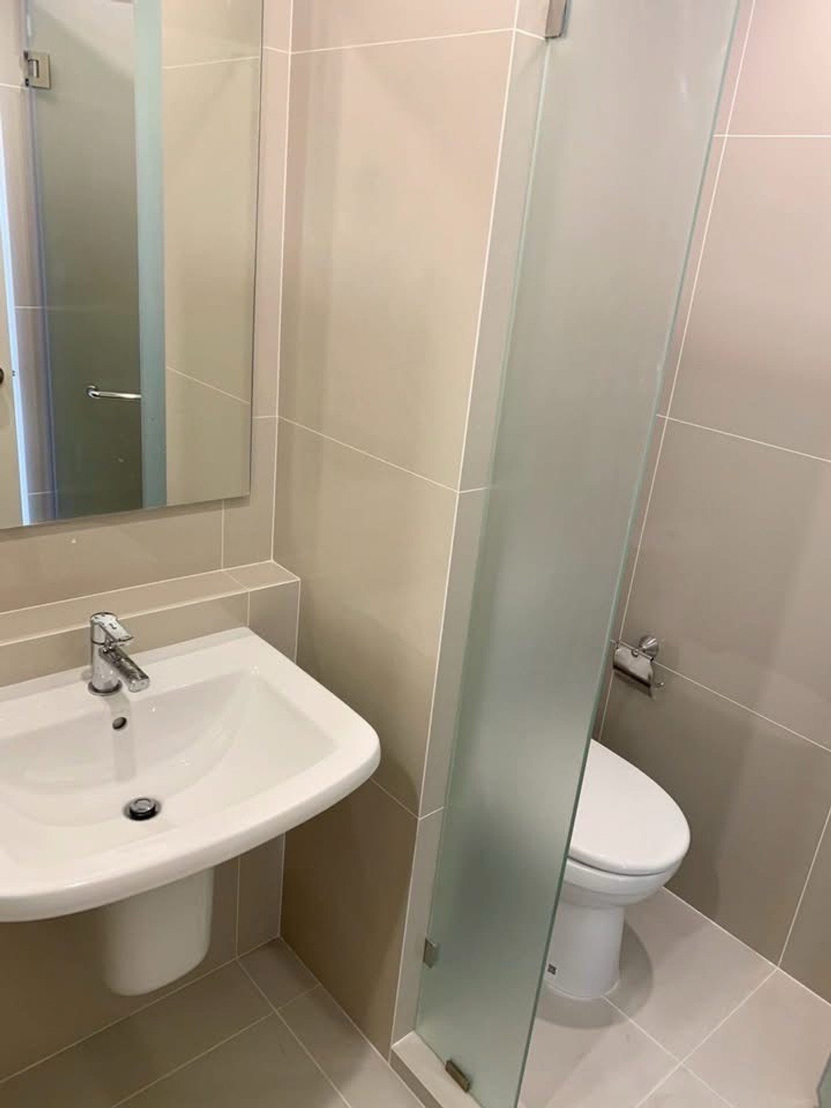 For RentCondoRamkhamhaeng, Hua Mak : 🏢 For rent Niche Mono Ramkhamhaeng
(B6903002)
✨ Luxury condo in the heart of Ramkhamhaeng, close to the BTS, owner rents it himself. Ready to move in ✨

💰 Rent 13,000 baht / month (1 year contract)