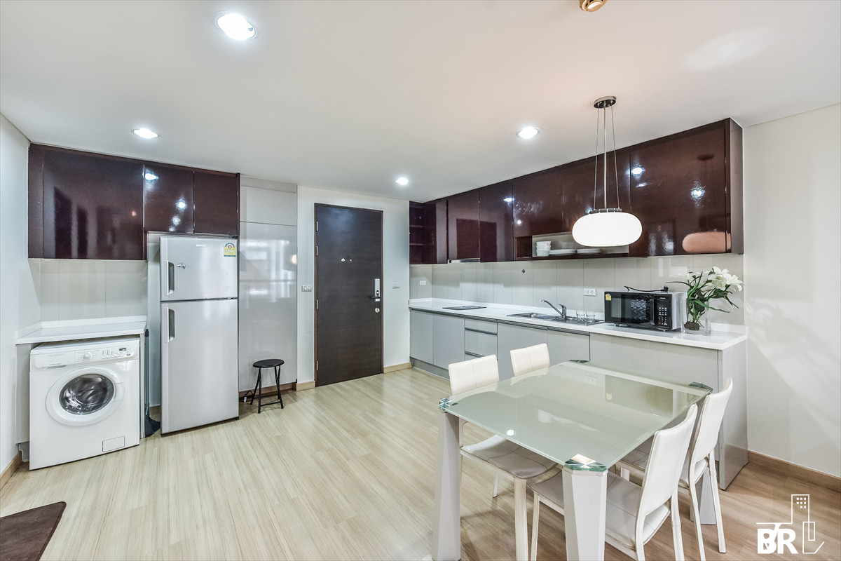 For RentCondoRatchathewi,Phayathai : 🔥 Available Rent🔥 The Address Pathumwan 2B2B 75 sqm. Just 35K/Month Call Ms.Angel(Aumi)0658209572