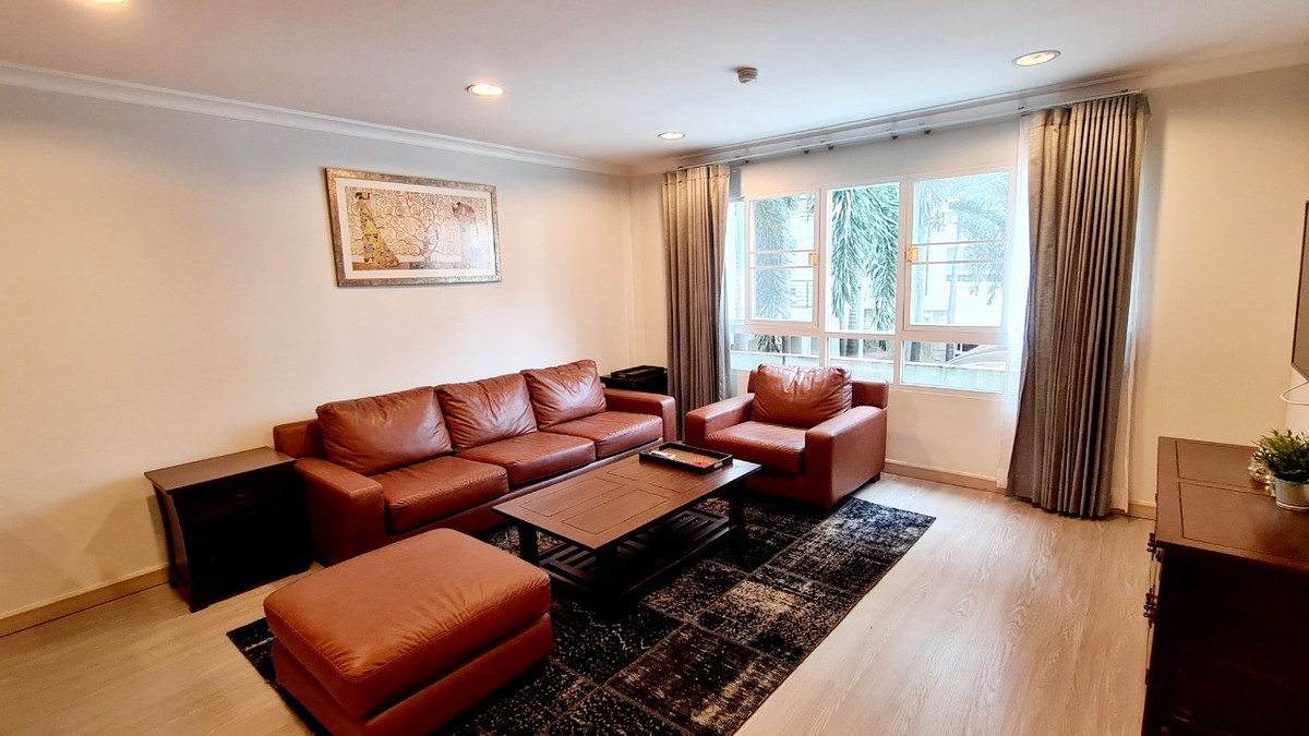 ให้เช่าคอนโดสุขุมวิท อโศก ทองหล่อ : ให้เช่า Lumpini Suite Sukhumvit 41 ขนาด 2 นอนไซส์ใหญ่ 78 ตรม. สุขุมวิท 41 ราคาดีที่สุดเพียง 32,000 เท่านั้น!