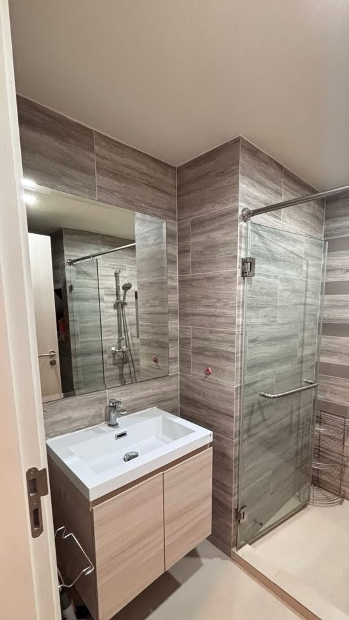 For RentCondoRama9, Petchburi, RCA : 🏢🐶🐱 For rent Maestro 03 Ratchada – Rama 9 
Pet-friendly condo in the heart of Ratchada, quiet atmosphere. Highly private

💰 ราคาเช่า 17,000 บาท / เดือน (สัญญา 2 ปี)