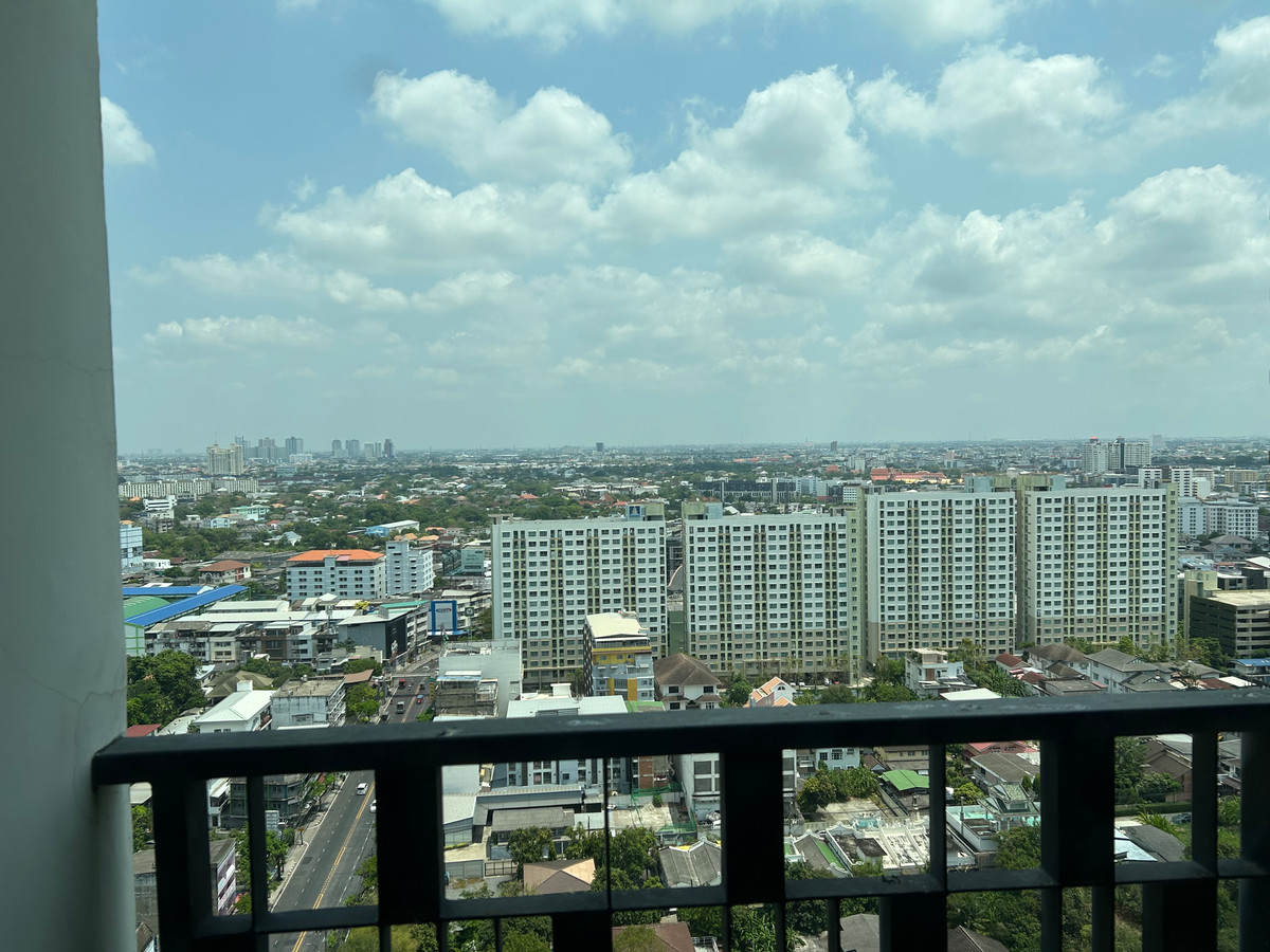 For SaleCondoOnnut, Udomsuk : Condo for sale Artemis Sukhumvit 77, size 2 bedrooms, 45 square meters, high floor, price includes transfer fee.