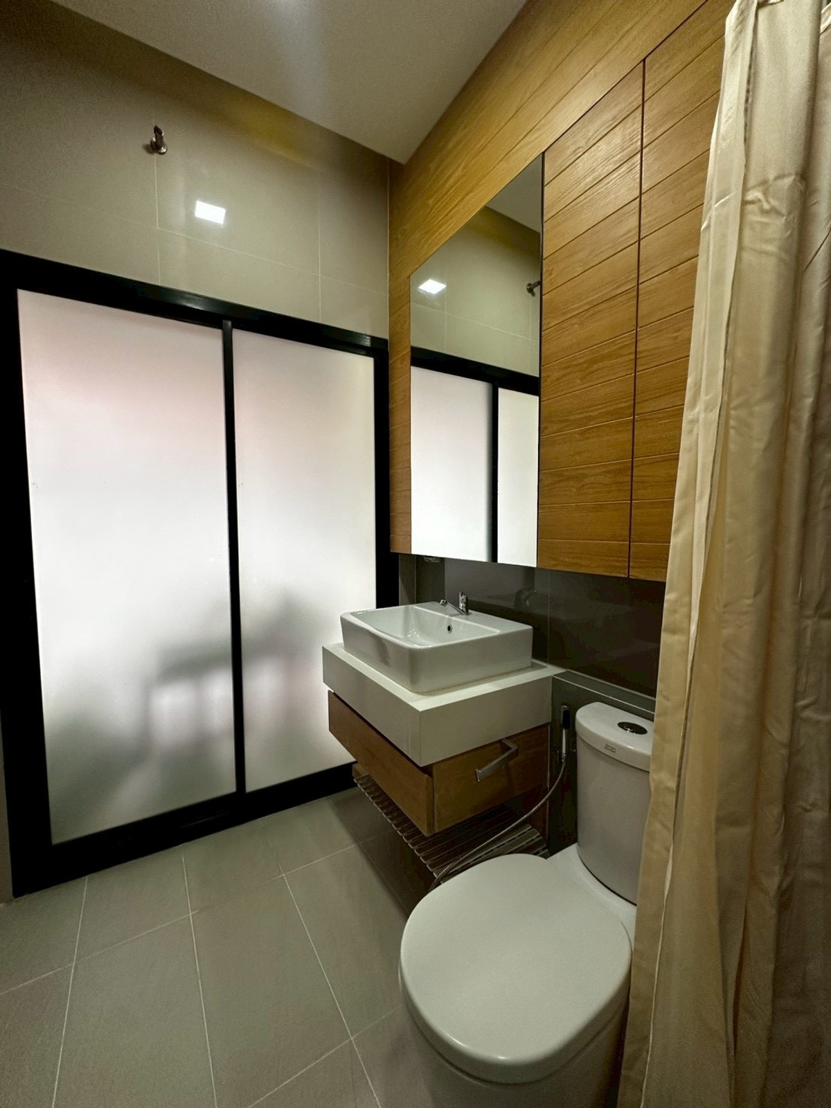 For SaleHousePattaya, Bangsaen, Chonburi : The Maple Pattaya / 2 Bedrooms (For Sale), The Maple Pattaya / 2 Bedrooms (FOR SALE) AM088