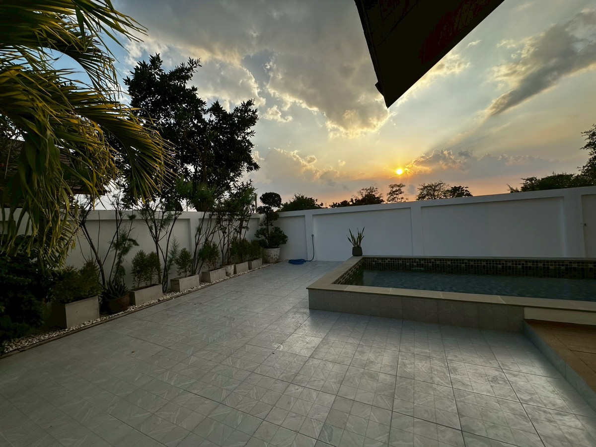 For SaleHousePattaya, Bangsaen, Chonburi : The Maple Pattaya / 2 Bedrooms (For Sale), The Maple Pattaya / 2 Bedrooms (FOR SALE) AM088