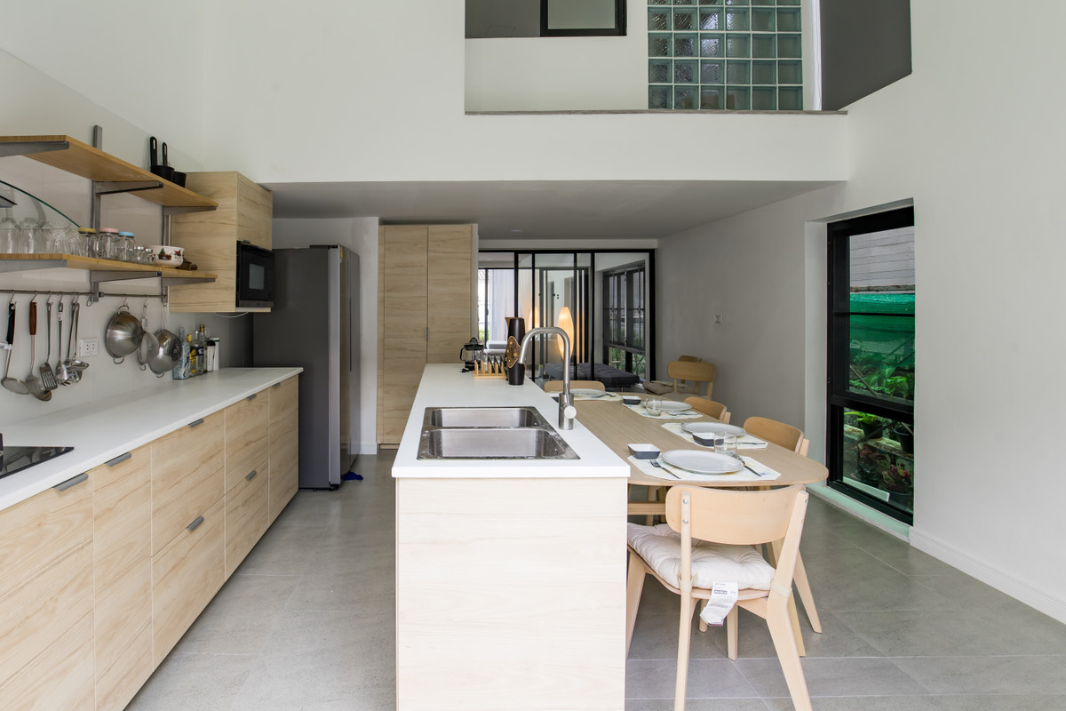 For SaleTownhomePattanakan, Srinakarin : Pandao Place Krungthep Kreetha 19 / 4 Bedrooms (Male), Pandao Place Krungthep Kreetha 19 / 4 Bedrooms (FOR SALE) BZD161