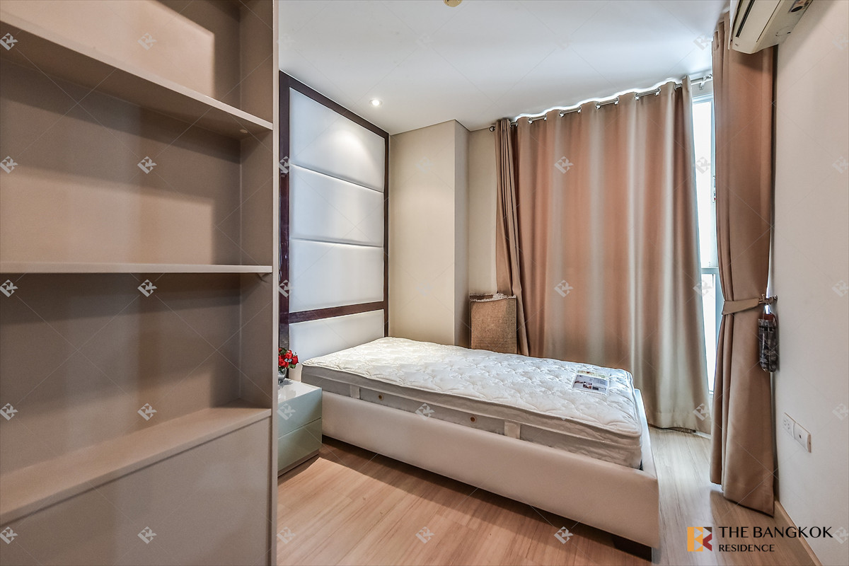 For RentCondoRatchathewi,Phayathai : 🔥 Available Rent🔥 The Address Pathumwan 2B2B 74 sqm. Just 35K/Month Call Ms.Angel(Aumi)0658209572