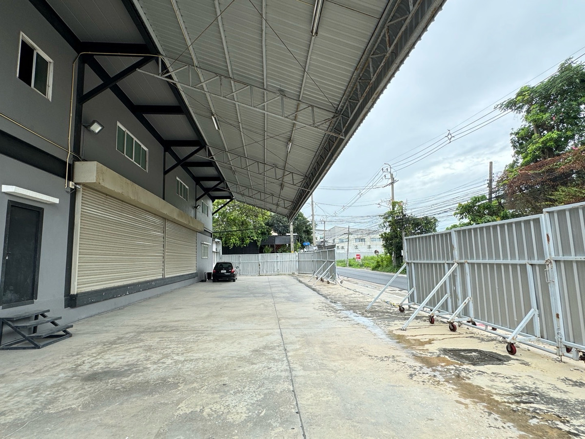 ให้เช่าโกดังเลียบทางด่วนรามอินทรา : 🔆ให้เช่าอาคารโกดังโพธิ์แก้ว 4ชั้น + ดาดฟ้ามีหลังคา 2,300 sq.m.มีลิฟท์🚗จอดรถ 8-10 คัน ว่างพร้อมเข้าอยู่ **🔆
