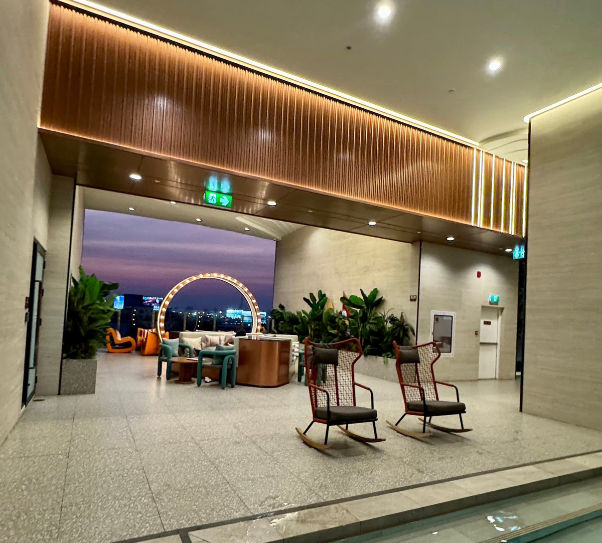 For RentCondoKhlongtoei, Kluaynamthai : Condo for rent Aspire Sukhumvit - Rama 4 fully furnished. Ready to move in!