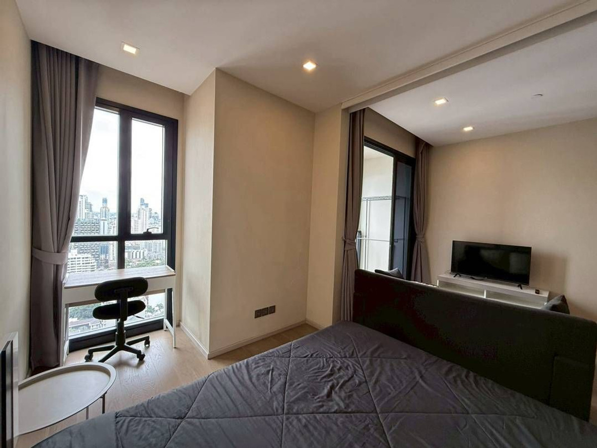 ให้เช่าคอนโดสุขุมวิท อโศก ทองหล่อ : Condo for rent  : Ashton Asoke , Closed MRT Sukhumvit/BTS Asoke/Terminal 21 (Rt-01)