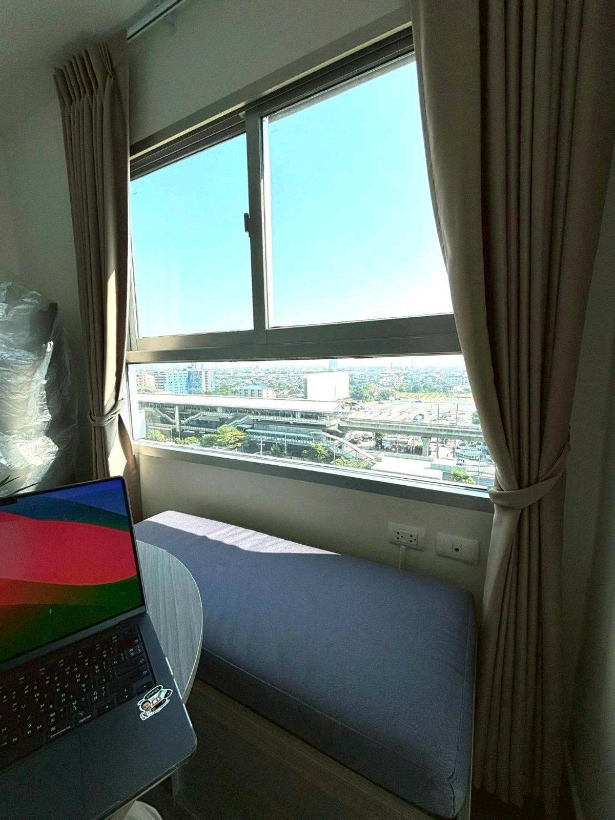 For RentCondoSamut Prakan,Samrong : #E104 (Original code S1998) 🎉160369 Condo for rent The Trust Condo @BTS Erawan