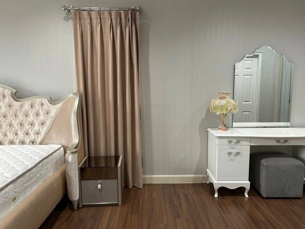 ให้เช่าบ้านนวมินทร์ รามอินทรา : HR3317ให้เช่าบ้านเดี่ยวหรู พร้อมอยู่ บุราสิริ ปัญญาอินทรา เฟอร์นิเจอร์ครบจัดเต็ม บรรยากาศรีสอร์ท วิวยุโรป หิ้วกระเป๋าเข้าอยู่ได้เลย