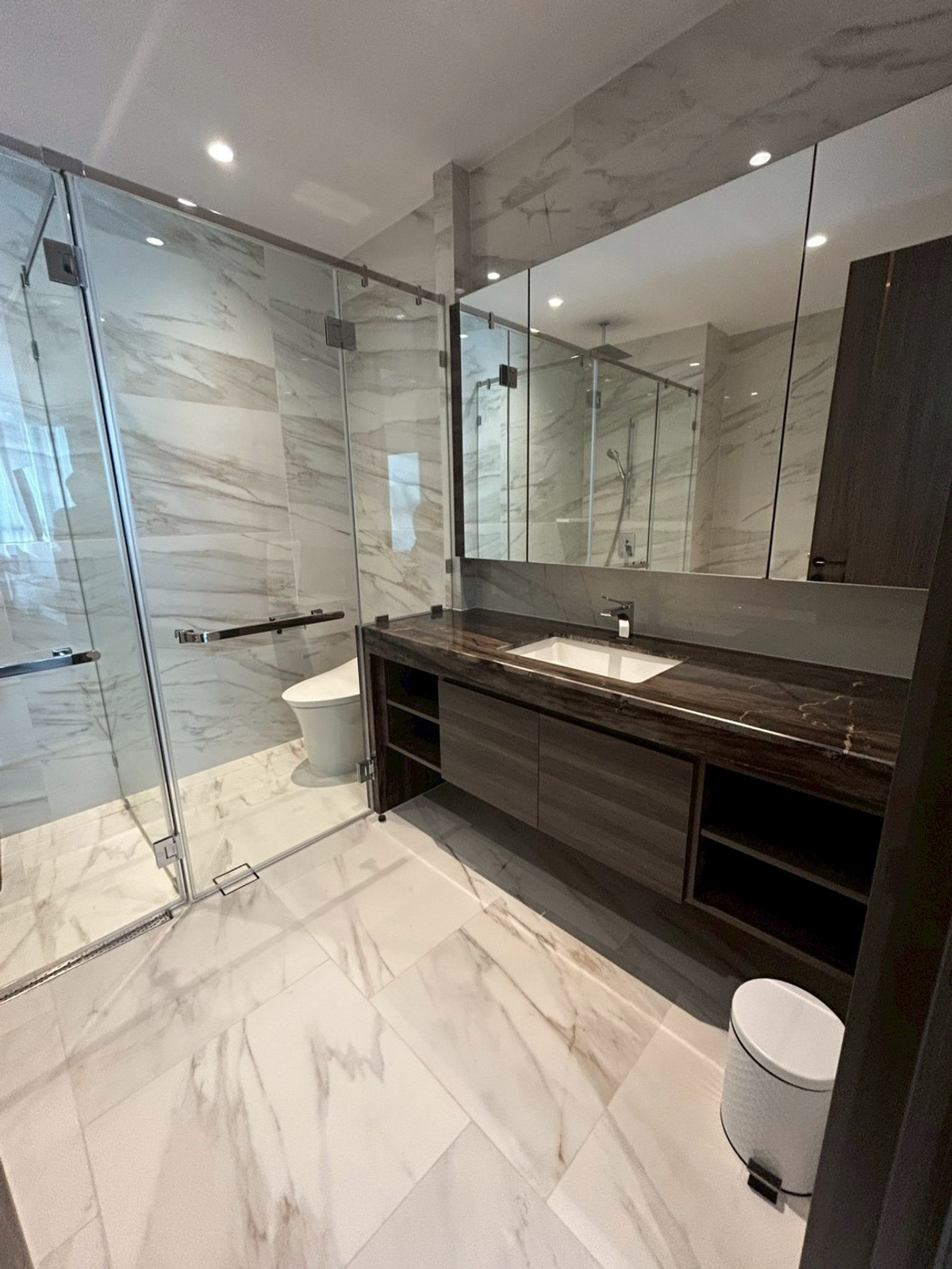 ให้เช่าคอนโดสาทร นราธิวาส : ✨ Supalai Icon Sathron - 3 Bedroom for Rent (ให้เช่า) / HBH-ST-239