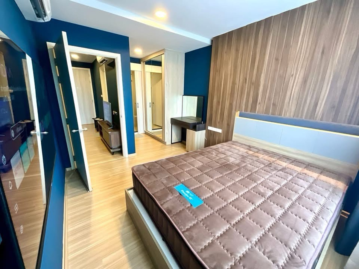 ให้เช่าคอนโดแจ้งวัฒนะ เมืองทอง : 🏢✨ ให้เช่า Chewathai Hallmark Ladprao – Chokchai 4 (Phase 1)
🔥 ห้องใหญ่ 40 ตร.ม. ครัวปิด ห้องมุม โปร่งมาก พร้อมเข้าอยู่ 🔥

💰 ค่าเช่า 18,000 บาท / เดือน (รวมค่าส่วนกลาง)
📦 ห้องพร้อมเข้าอยู่