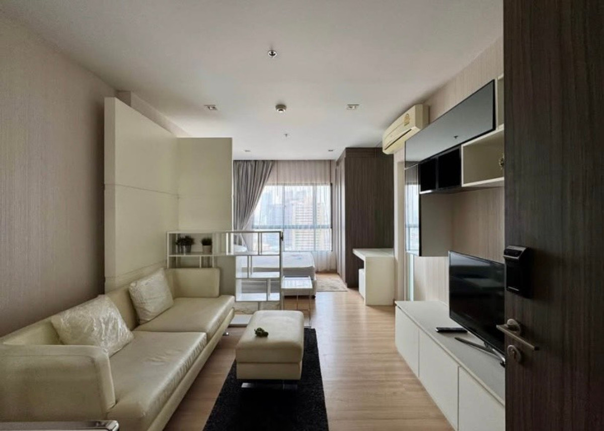 For RentCondoWongwianyai, Charoennakor : Best Price 🔥 For rent Urbano Absolute Sathorn-Taksin, nice room, very good price, high floor, city view 💗