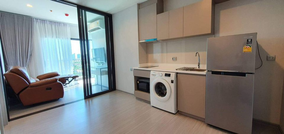 For RentCondoOnnut, Udomsuk : For rent, corner room 1 Bed Plus 38.4 Sq.m. Life Sukhumvit 62