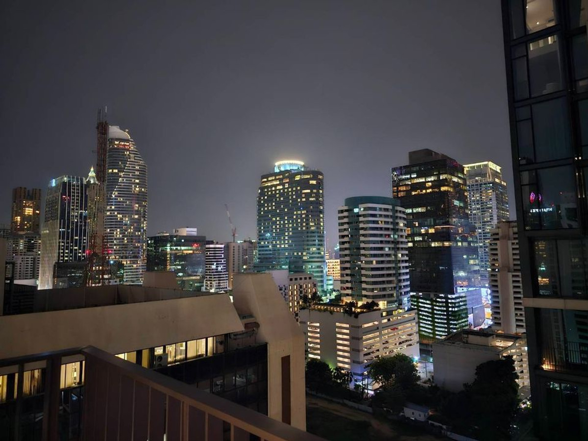 For RentCondoWitthayu, Chidlom, Langsuan, Ploenchit : Luxury condo 28 Chidlom, only 280 m from BTS.1 bedroom, 46.67 sq.m. with complete amenities!