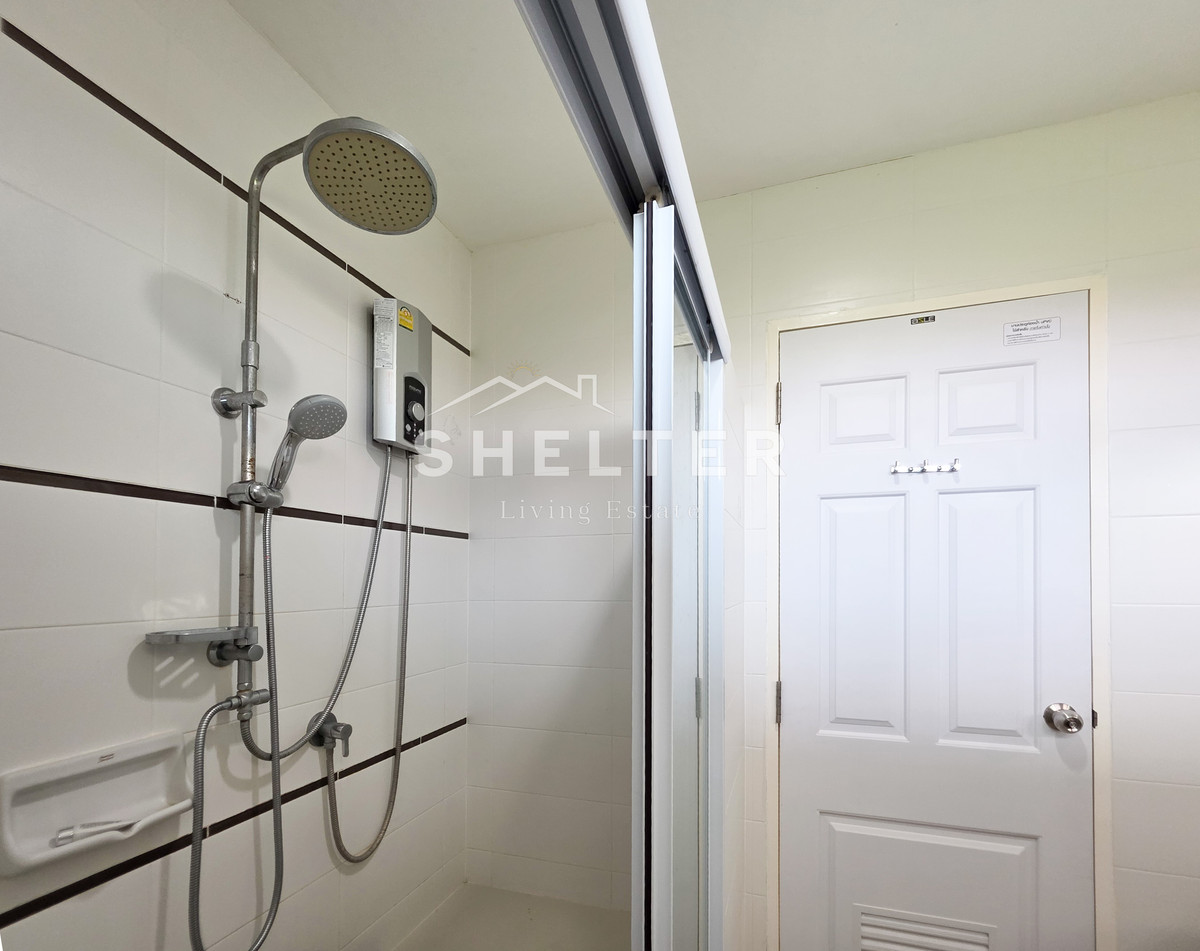 For RentHousePattanakan, Srinakarin : Single house for rent Ready to move in Near the Orange and Yellow lines. Can connect to both Srinakarin-Phatthanakan-Rama 9 🚃