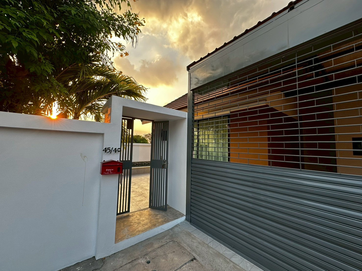 For SaleHousePattaya, Bangsaen, Chonburi : The Maple Pattaya / 2 Bedrooms (For Sale), The Maple Pattaya / 2 Bedrooms (FOR SALE) AM088